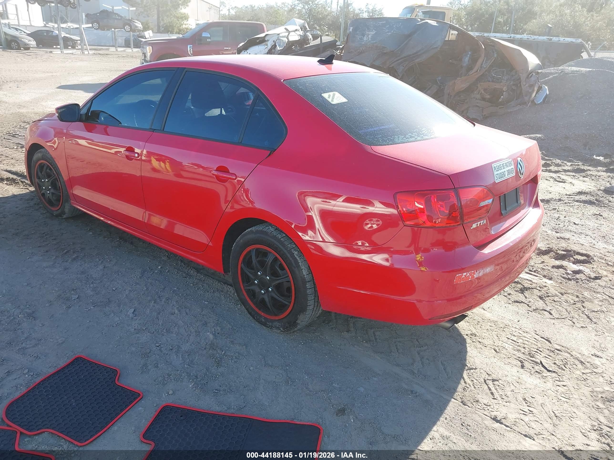 VOLKSWAGEN JETTA image 3