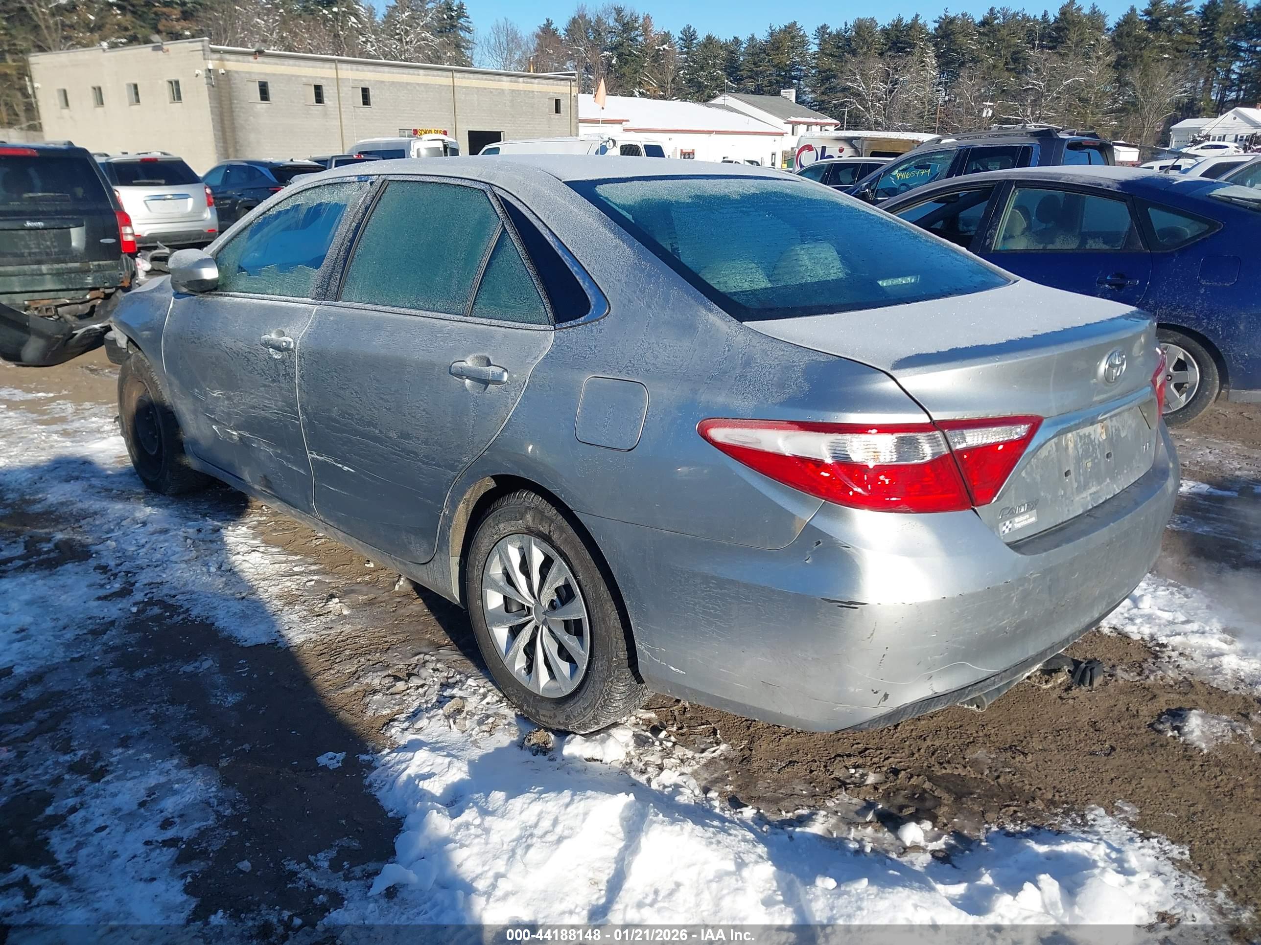 TOYOTA CAMRY image 3