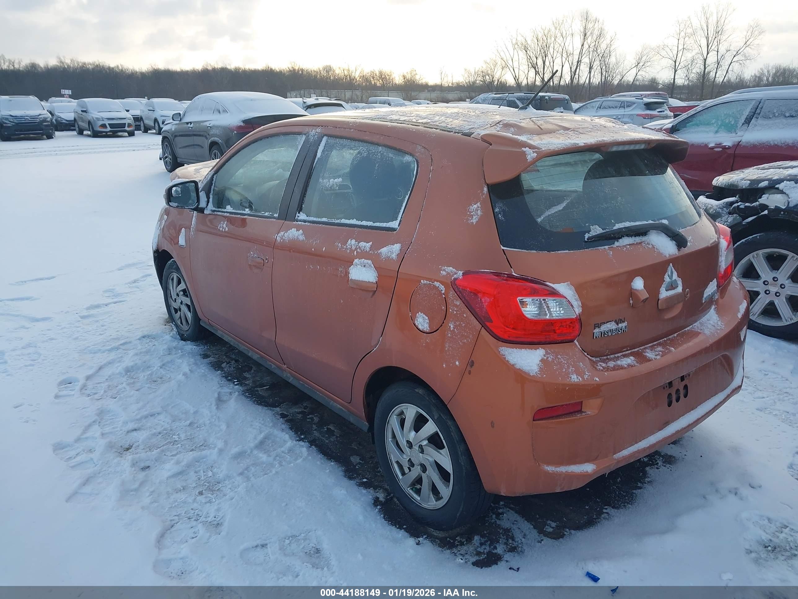 MITSUBISHI MIRAGE image 3
