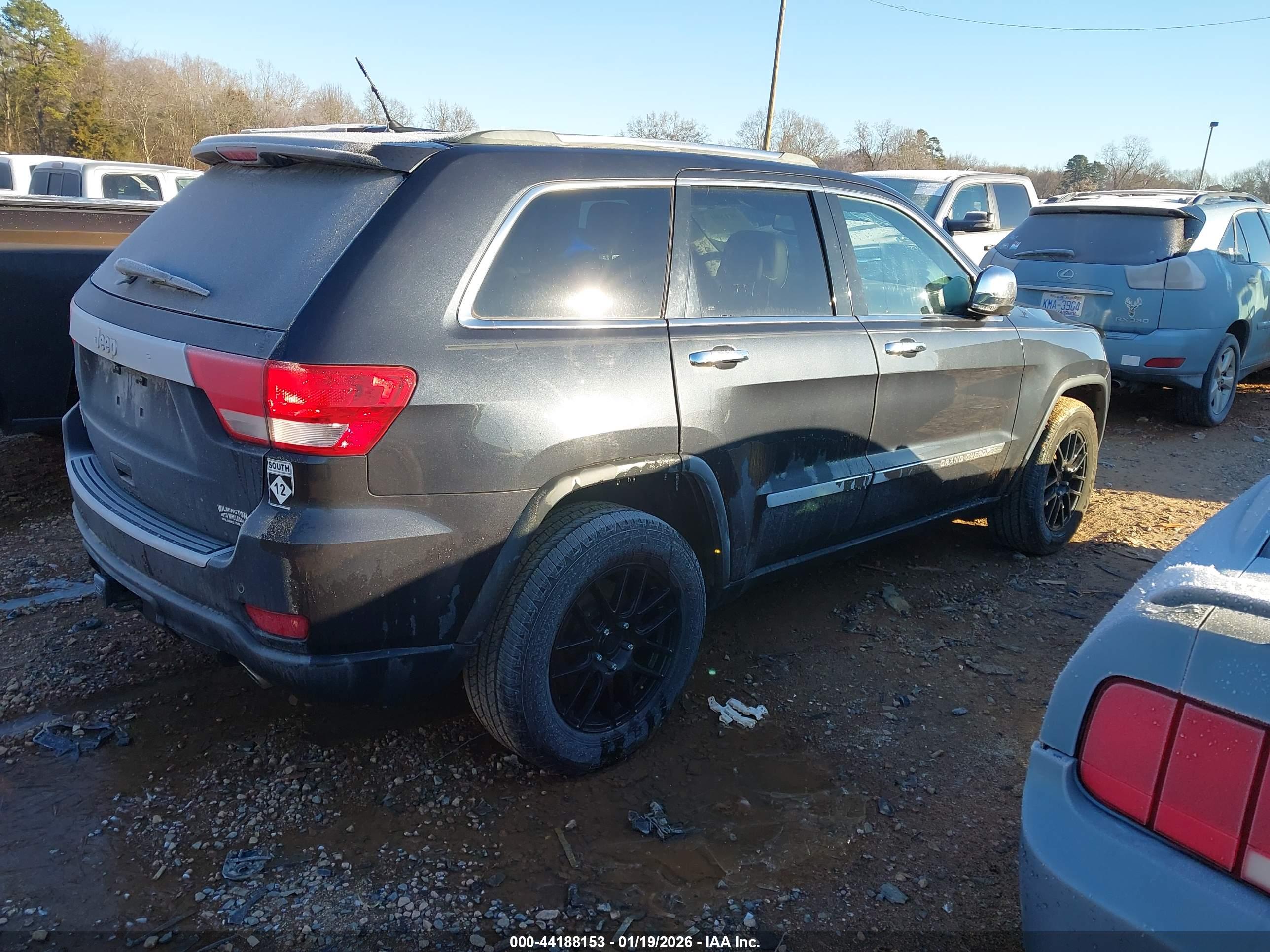 JEEP GRAND image 4