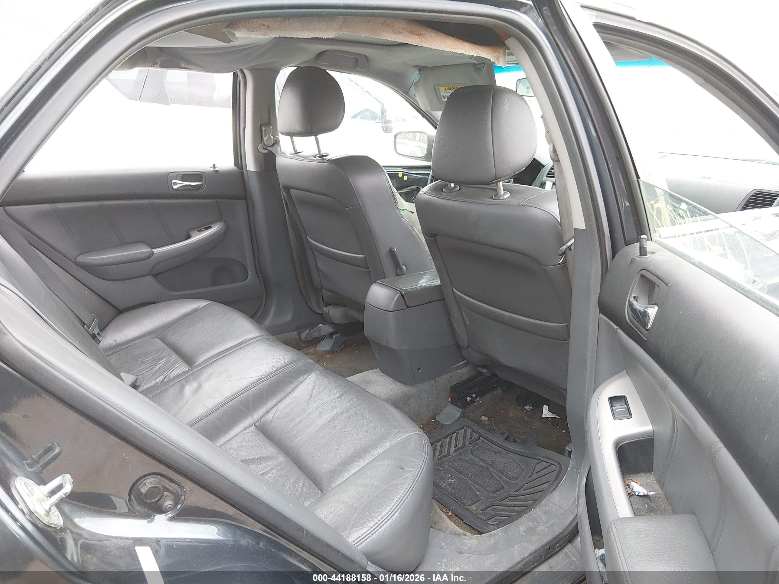 HONDA ACCORD image 8