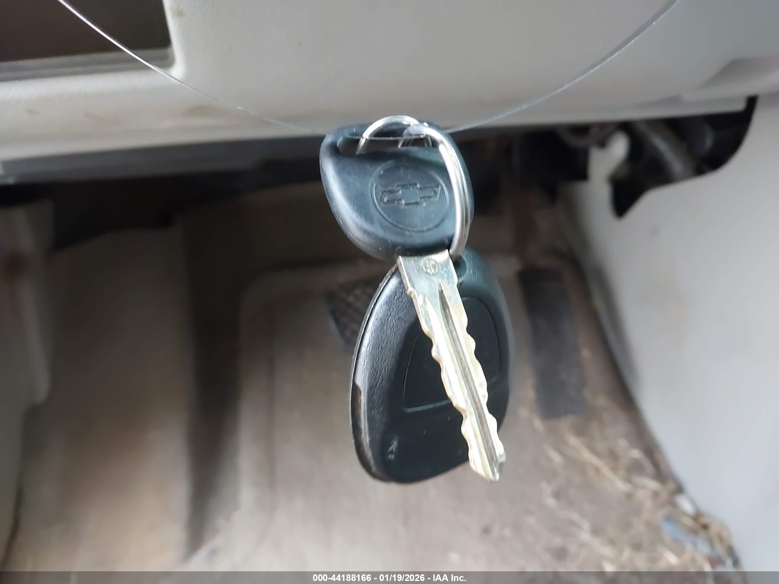CHEVROLET EQUINOX image 11