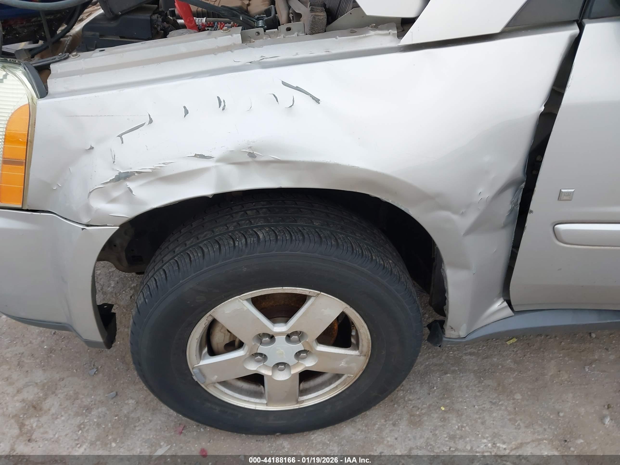 CHEVROLET EQUINOX image 6
