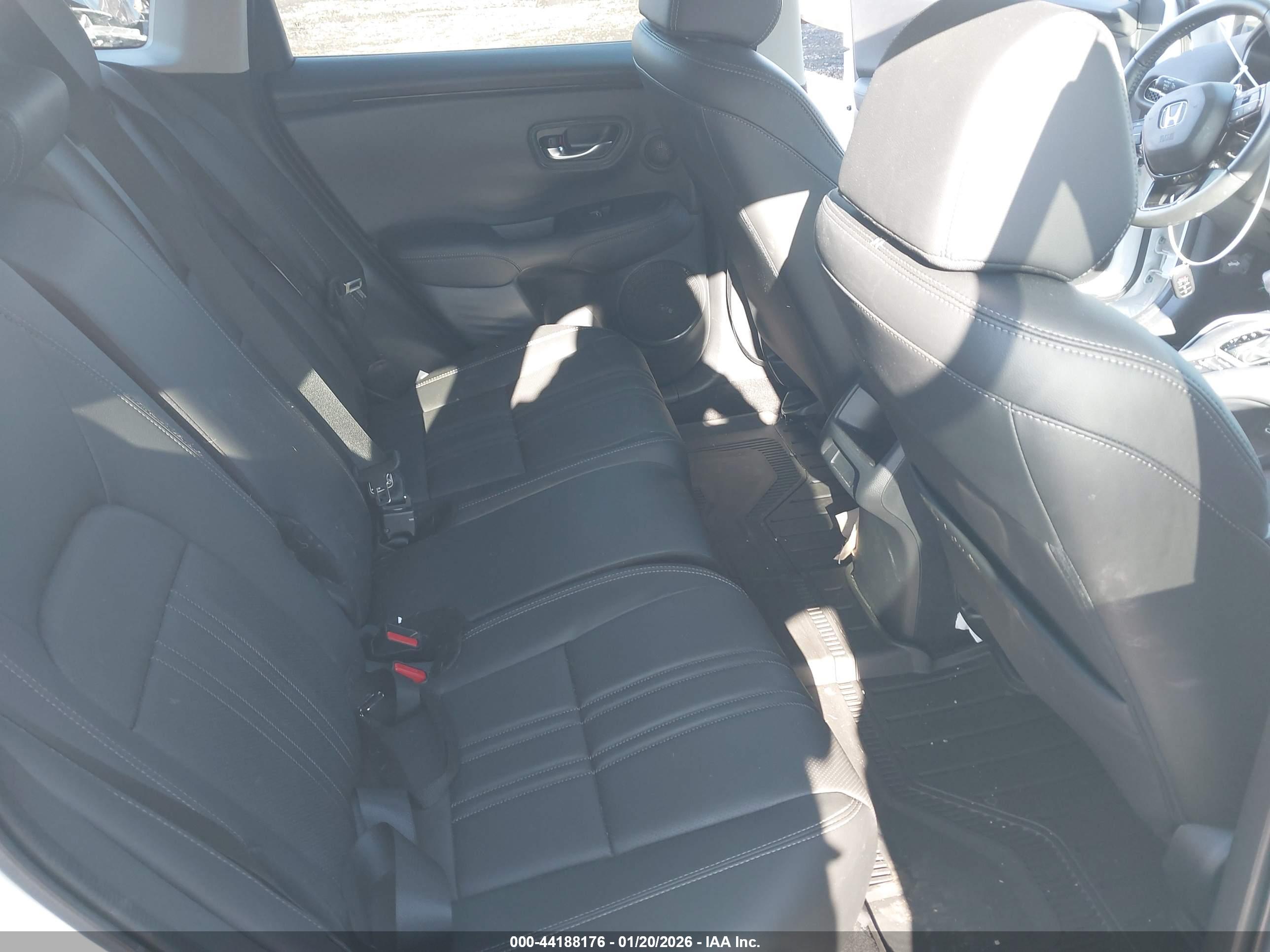 HONDA HR-V image 8