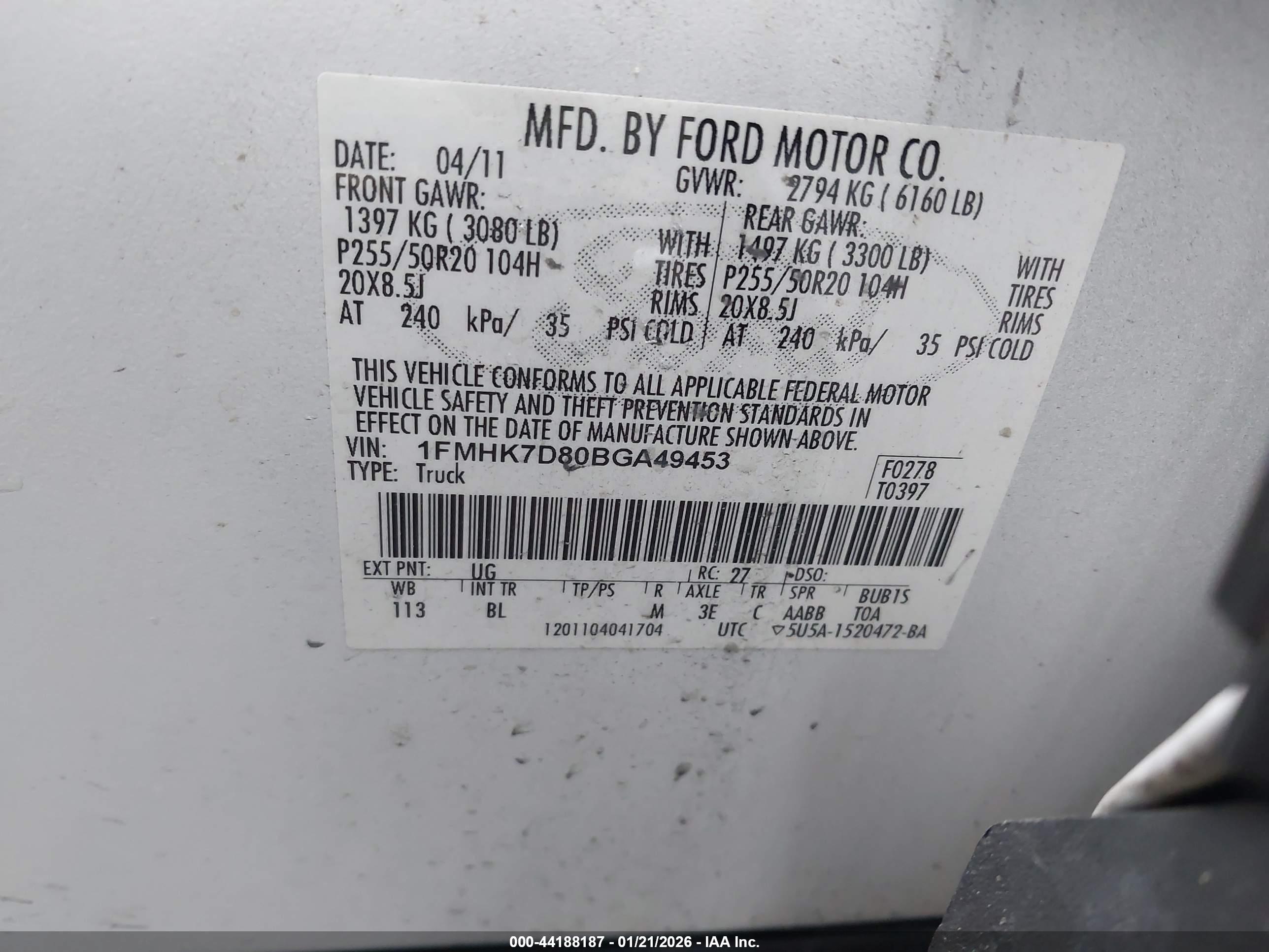 FORD EXPLORER image 9