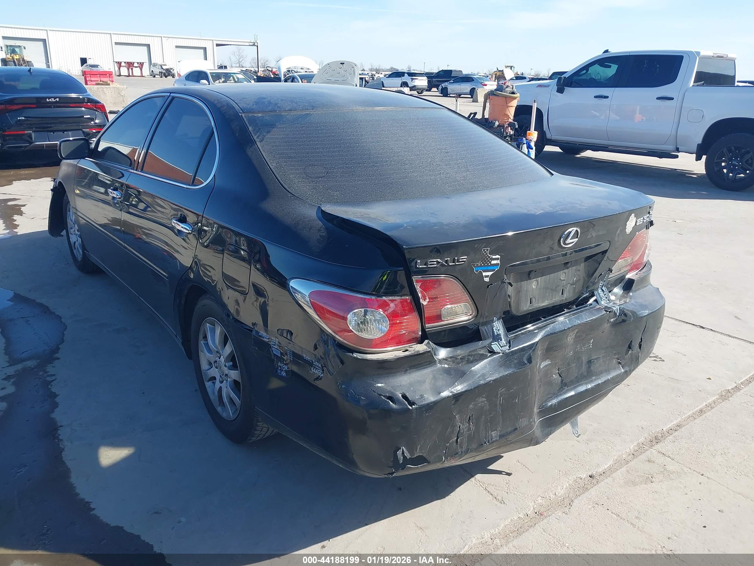 LEXUS ES image 3