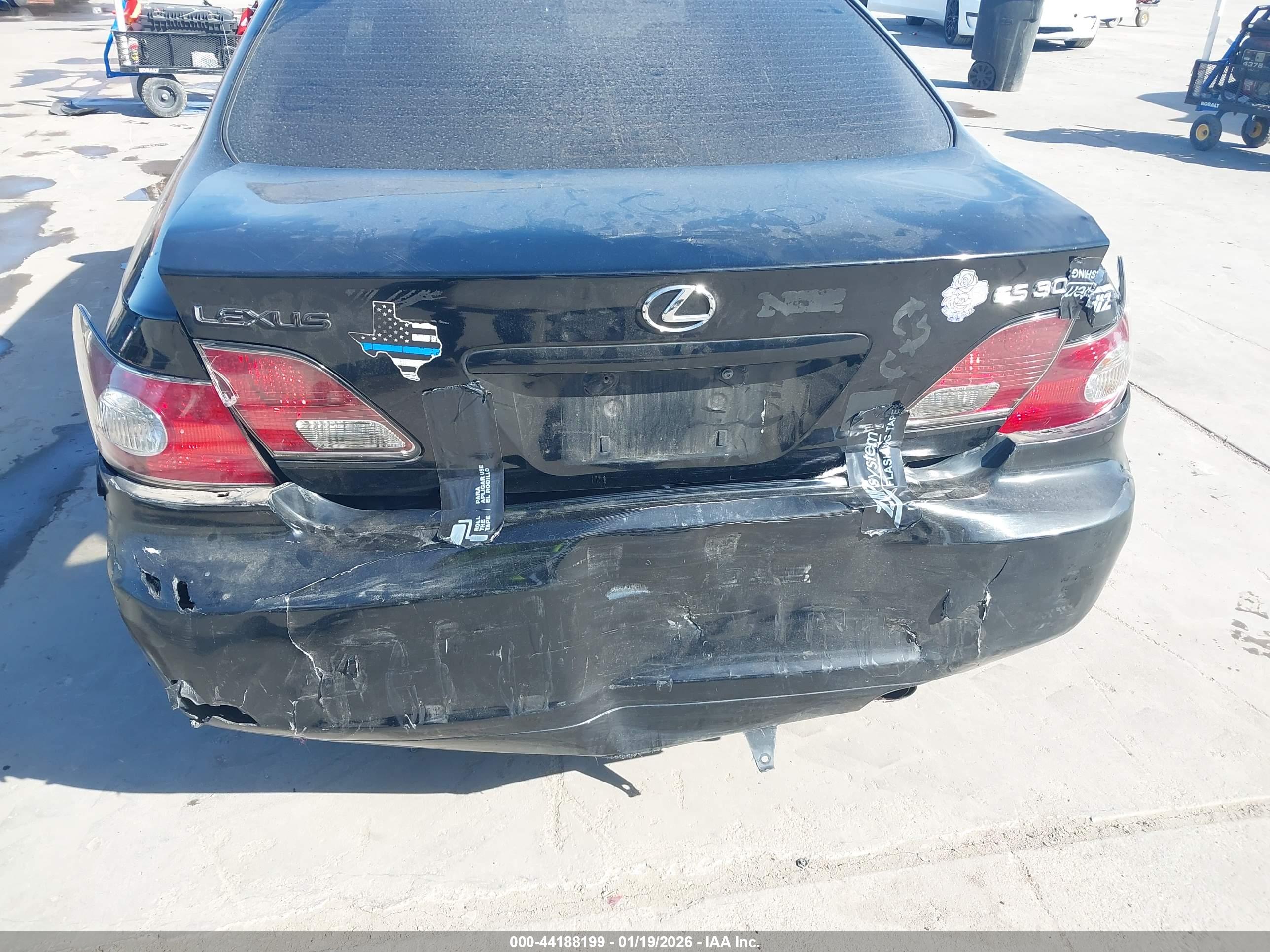 LEXUS ES image 6
