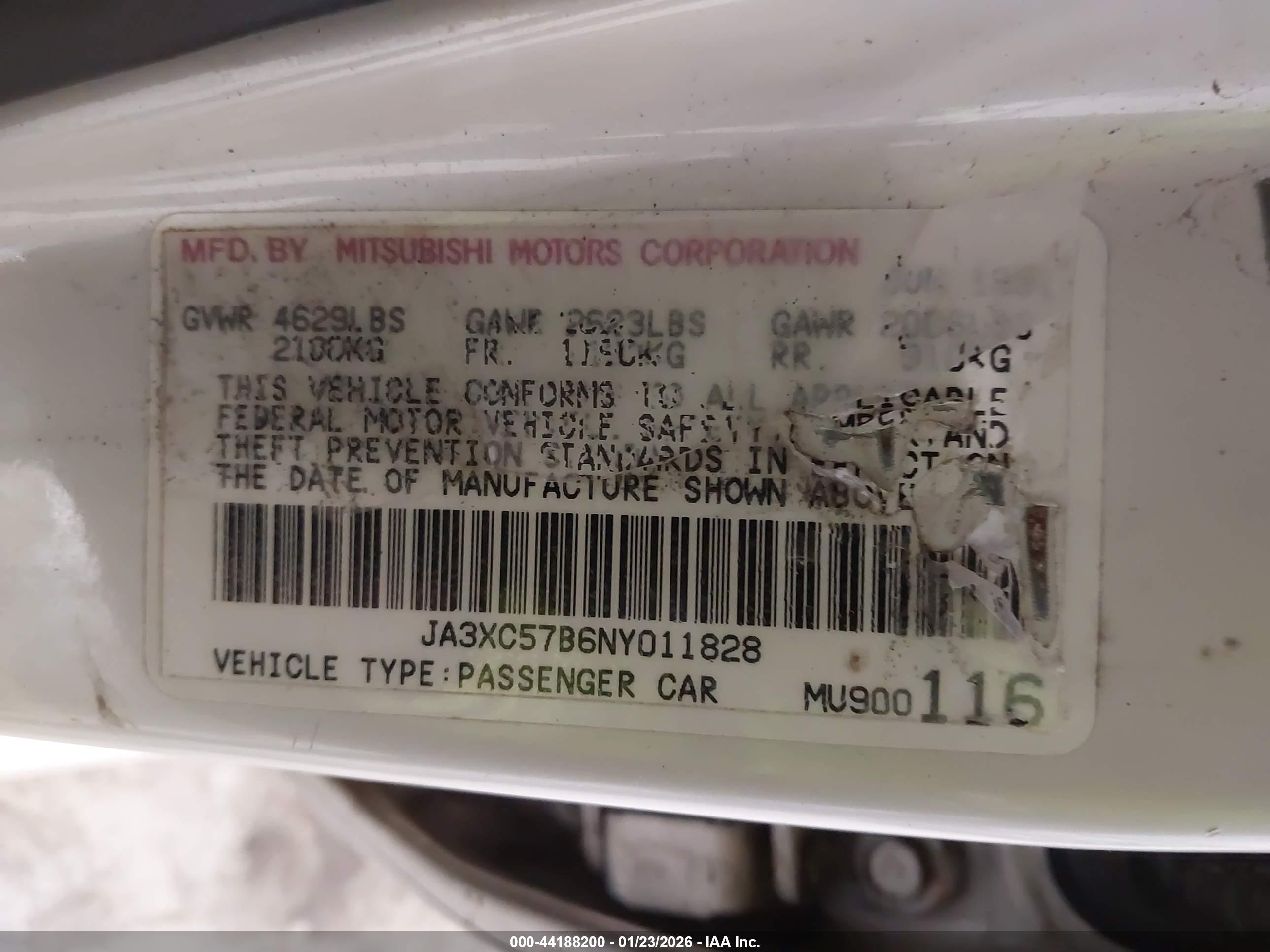 MITSUBISHI DIAMANTE image 9