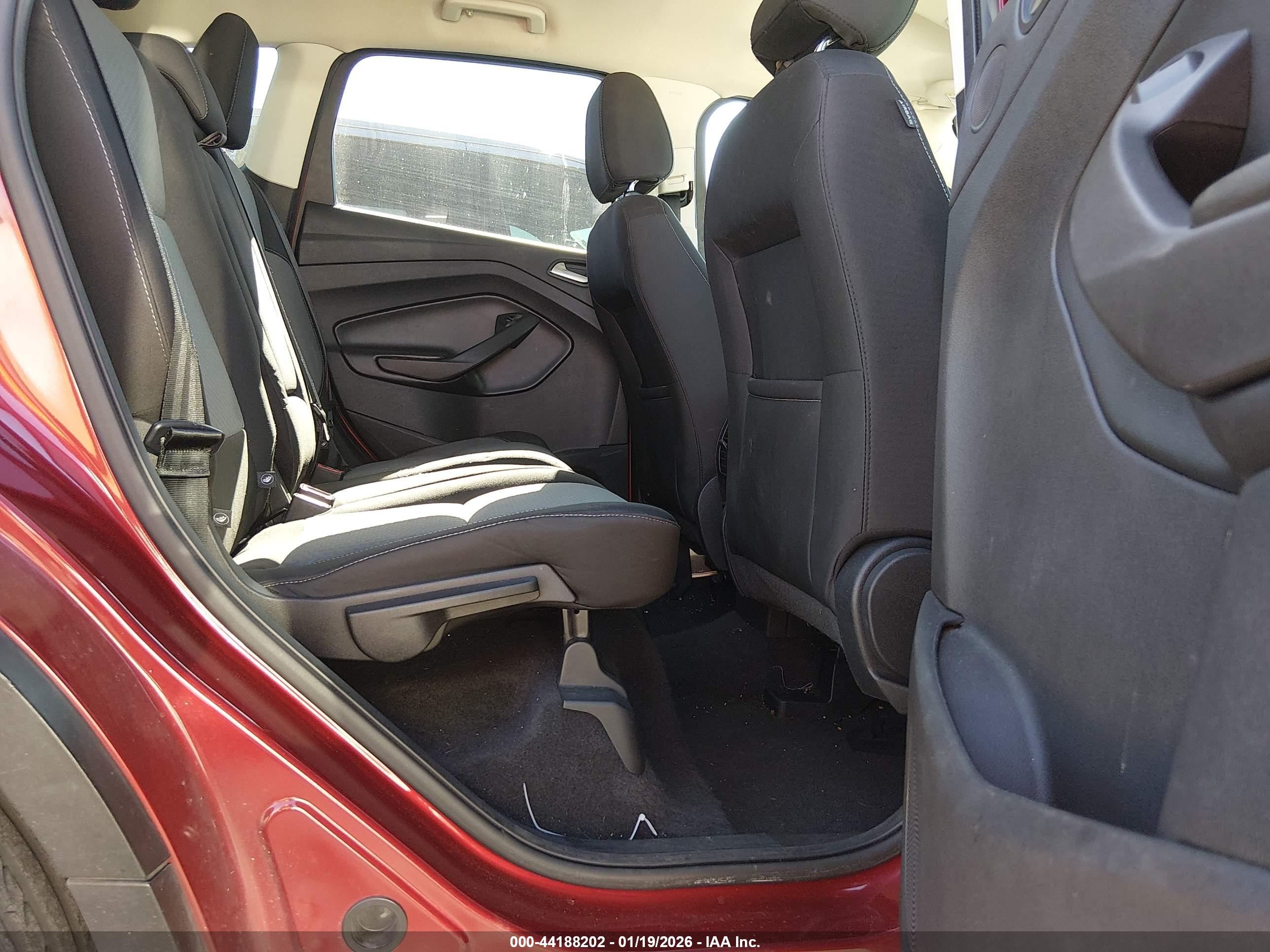 FORD ESCAPE image 8