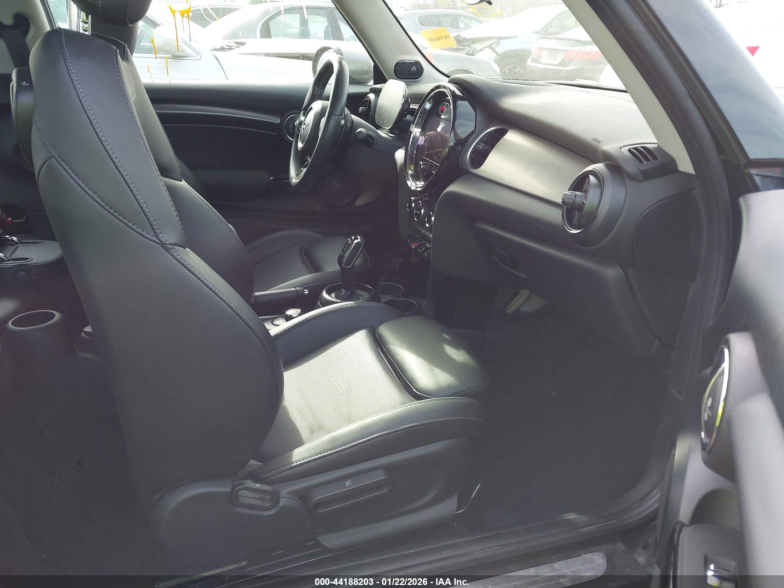 MINI HARDTOP image 5