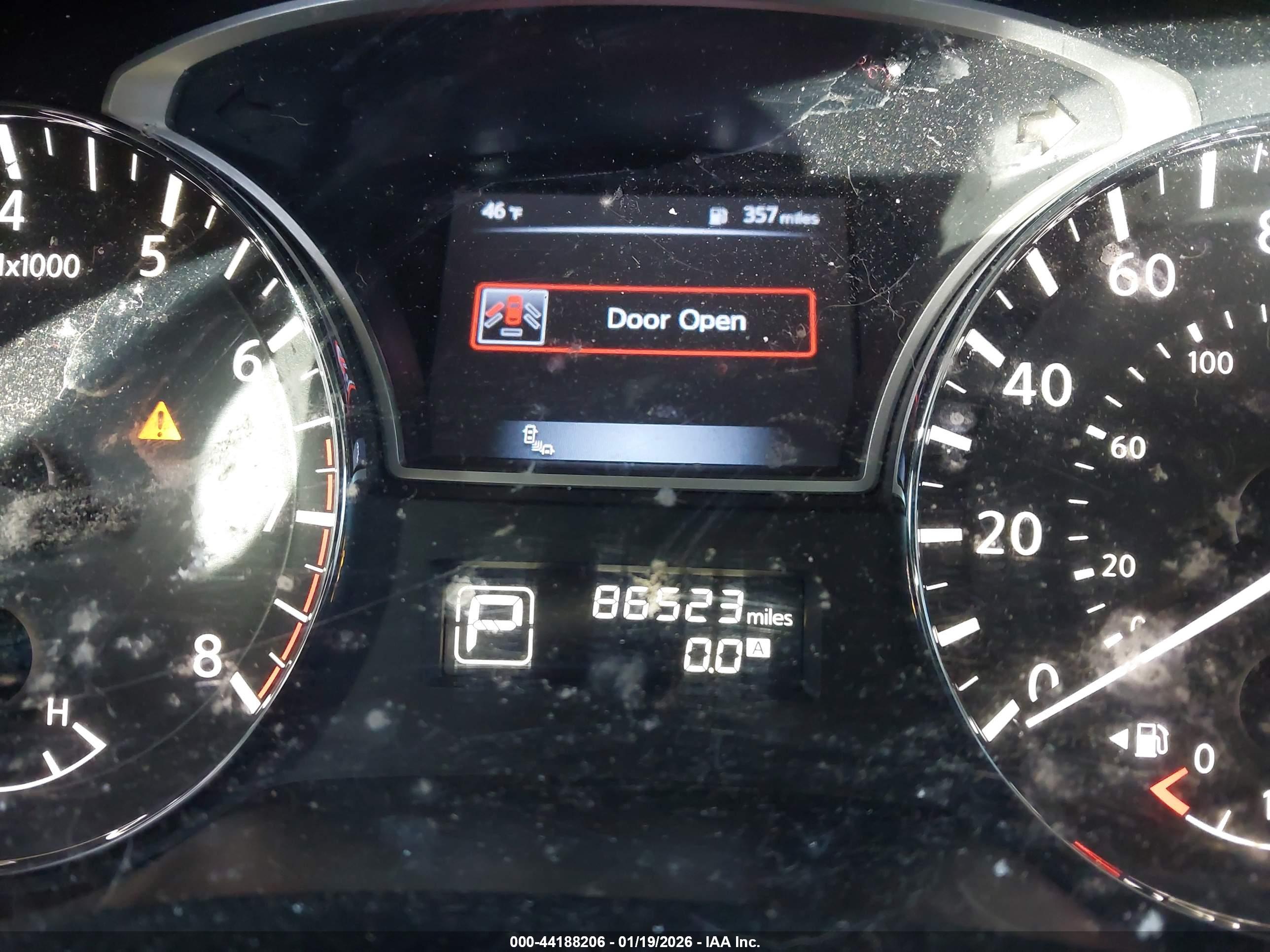 NISSAN PATHFINDER image 7