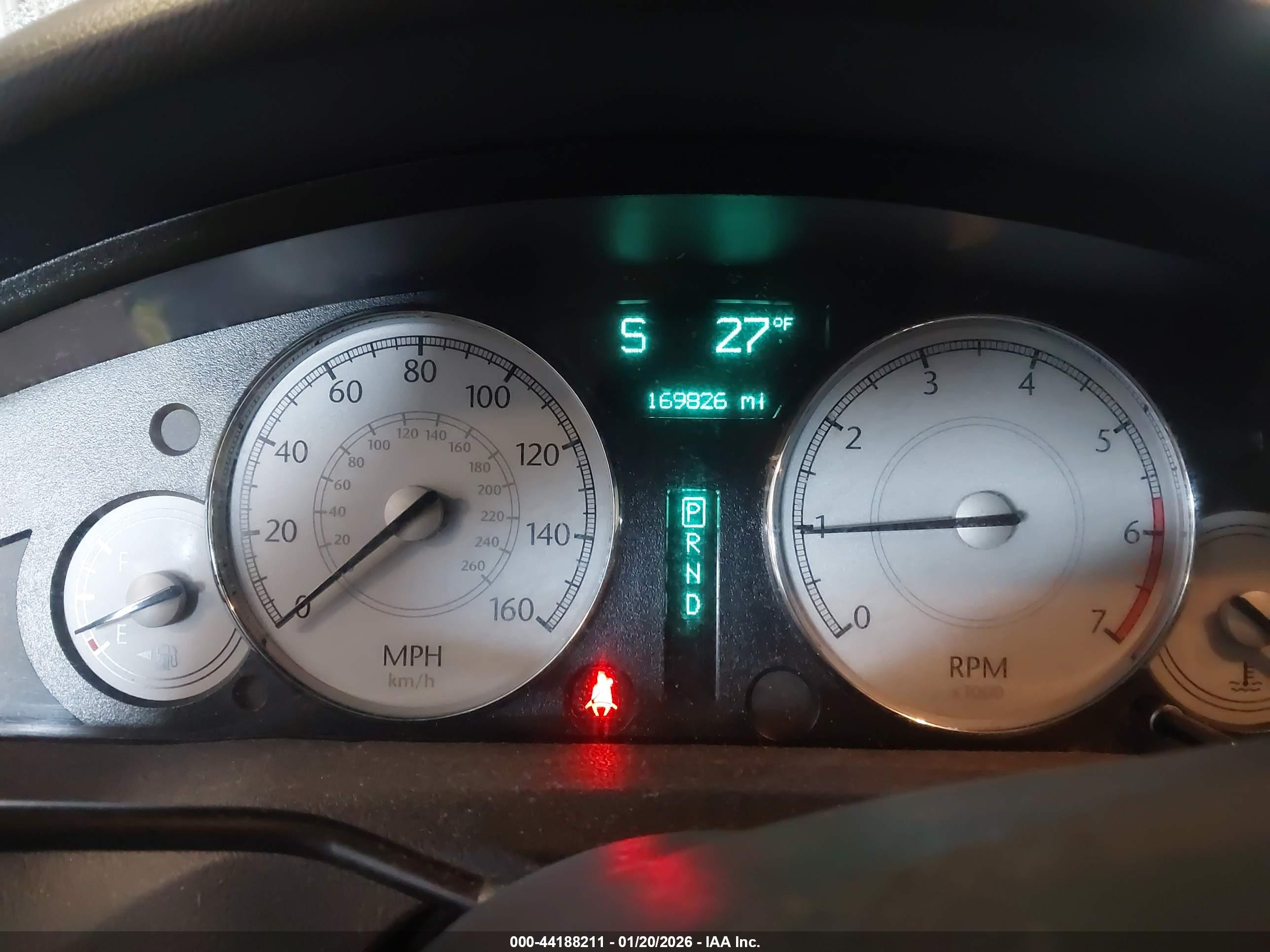 CHRYSLER 300C image 7