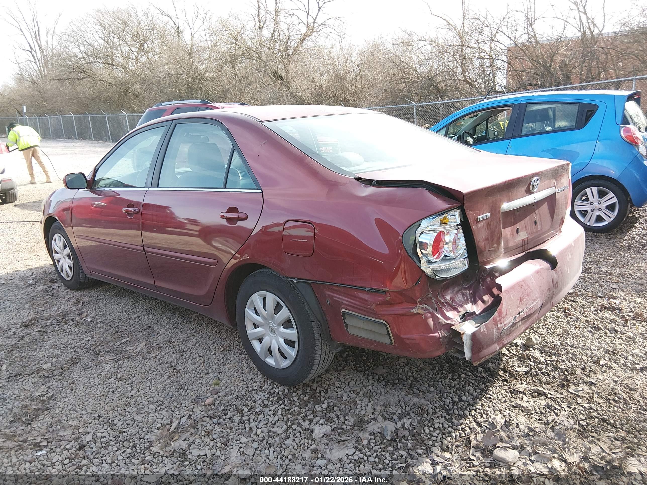 TOYOTA CAMRY image 3