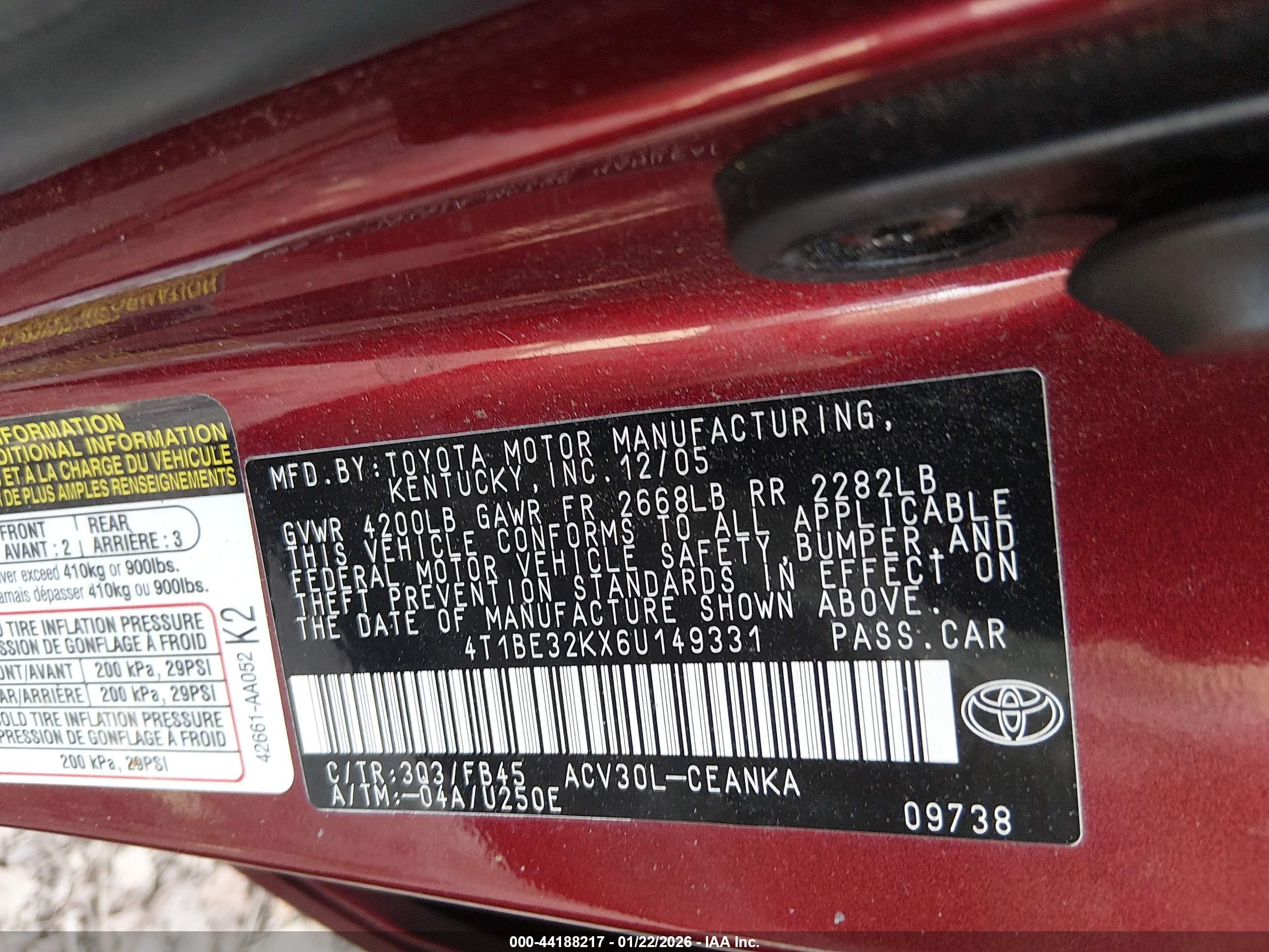 TOYOTA CAMRY image 9