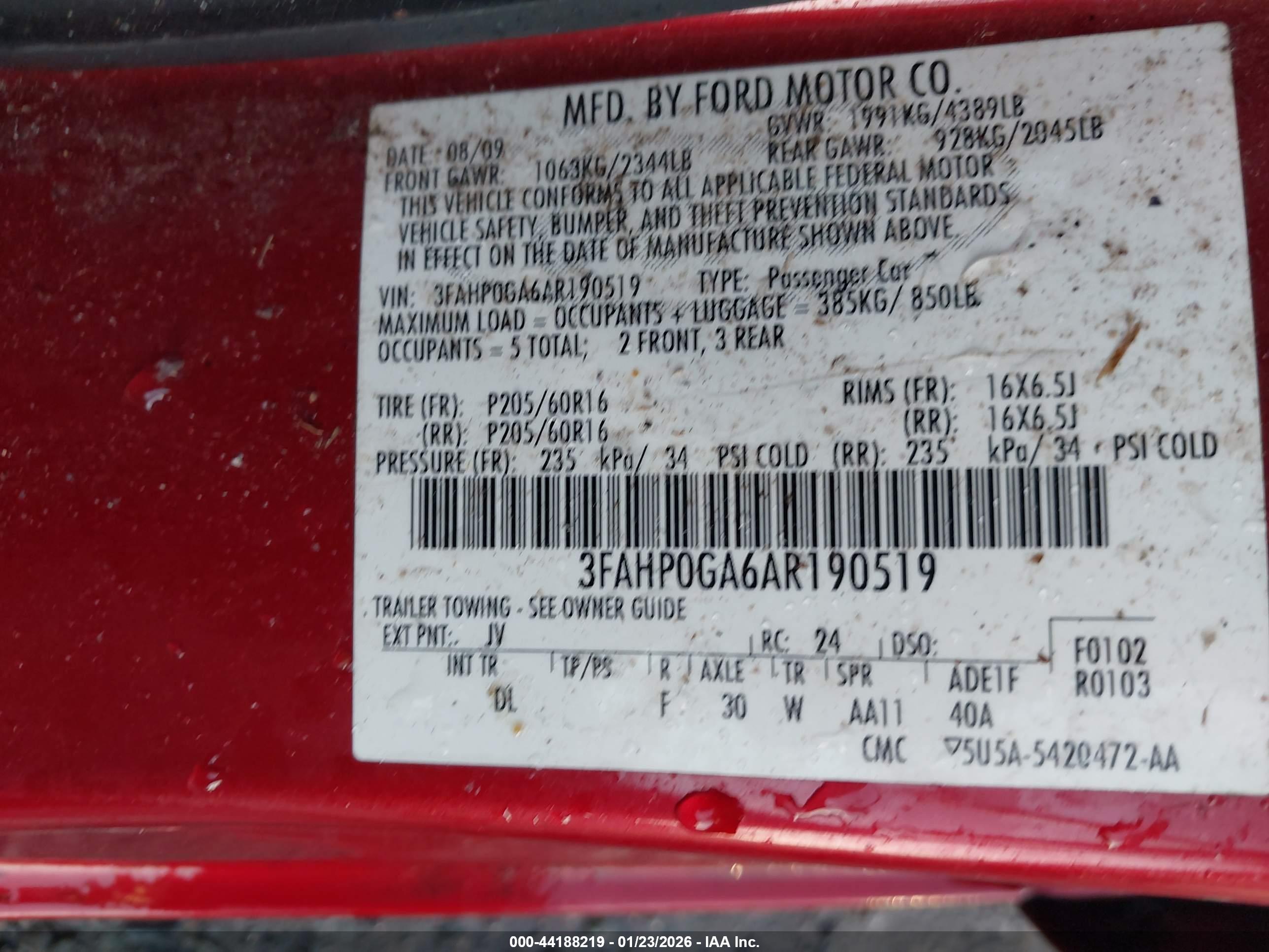 FORD FUSION image 9