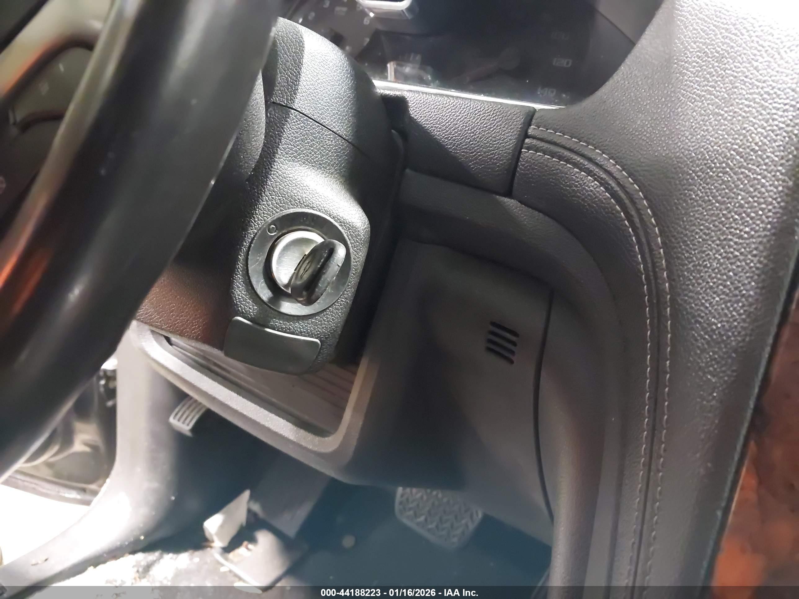 CHEVROLET TRAVERSE image 11