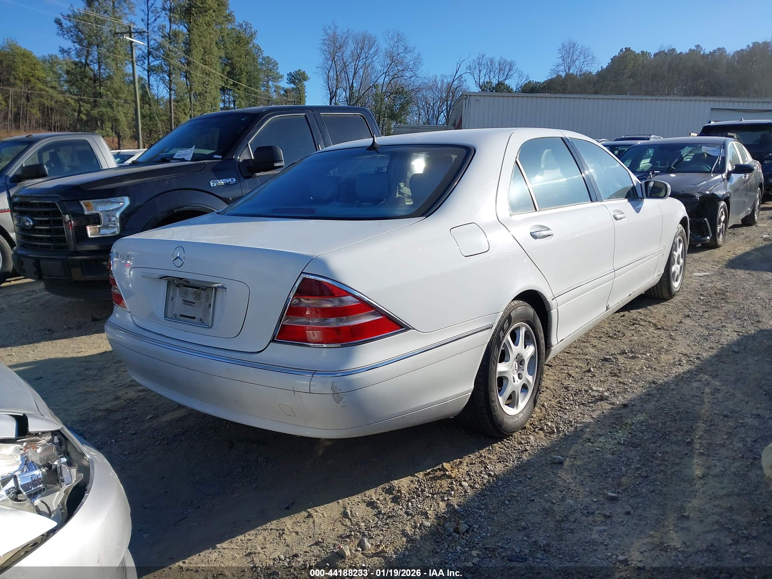 MERCEDES-BENZ S image 4