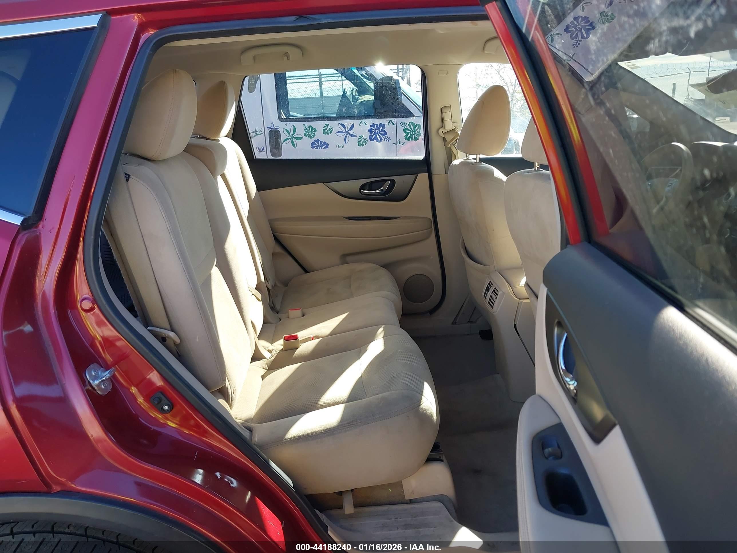 NISSAN ROGUE image 8