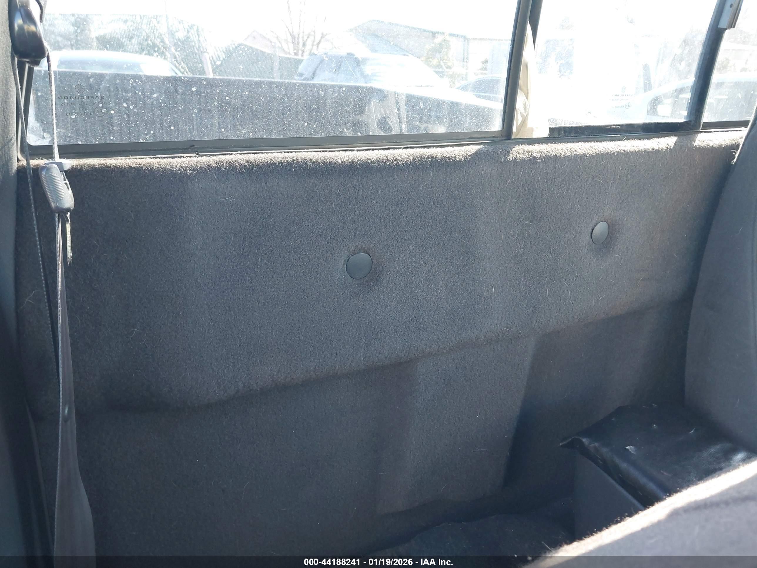 DODGE DAKOTA image 8