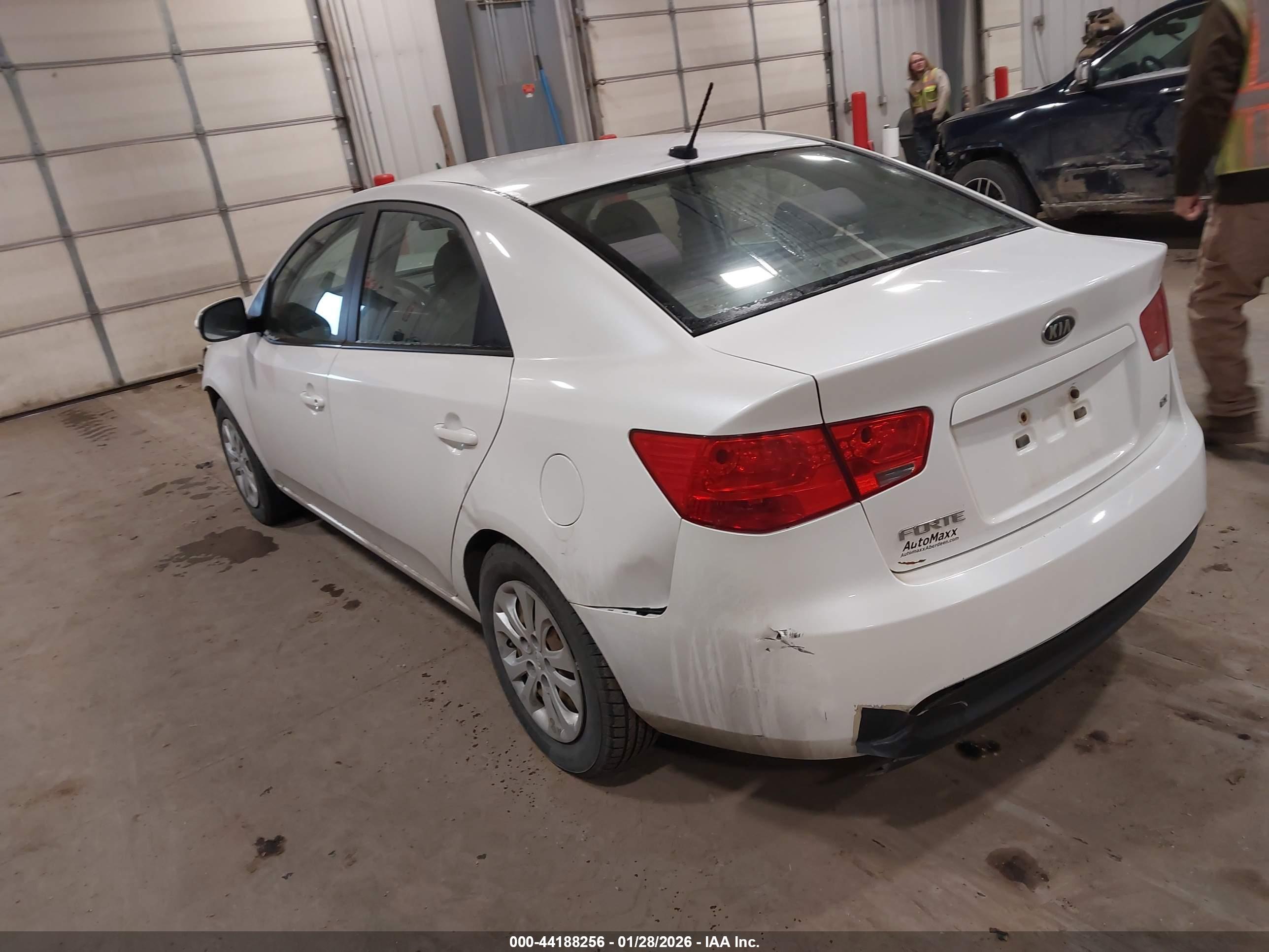 KIA FORTE image 3