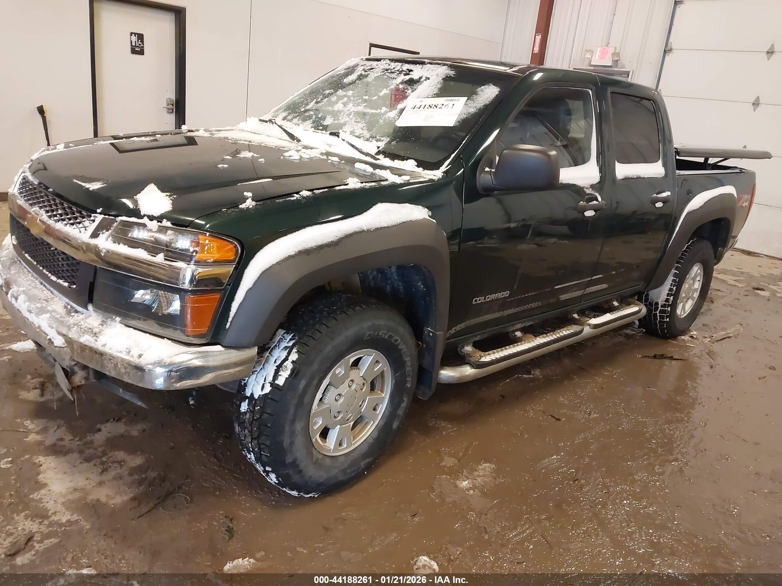 CHEVROLET COLORADO image 2