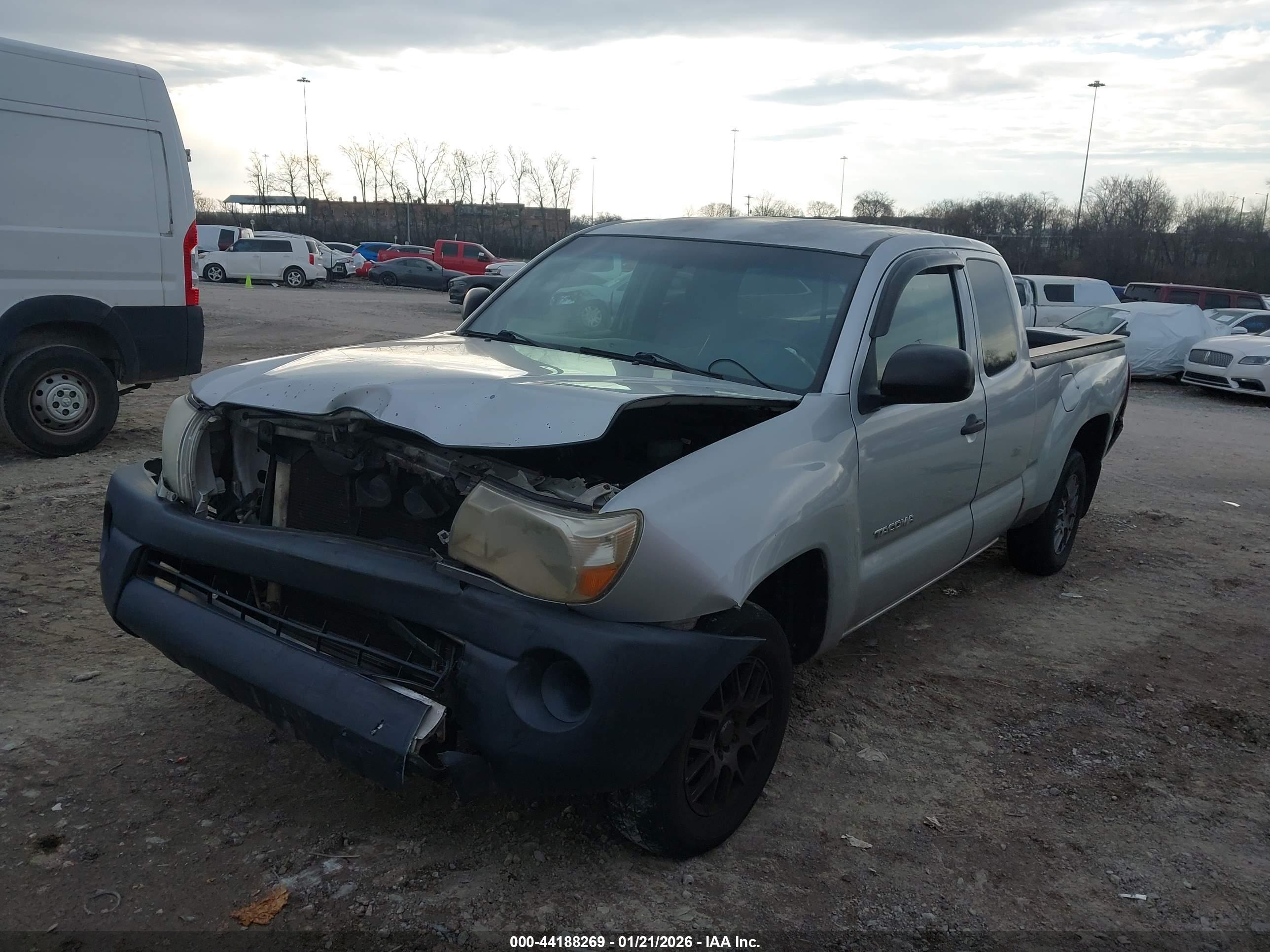 TOYOTA TACOMA image 6