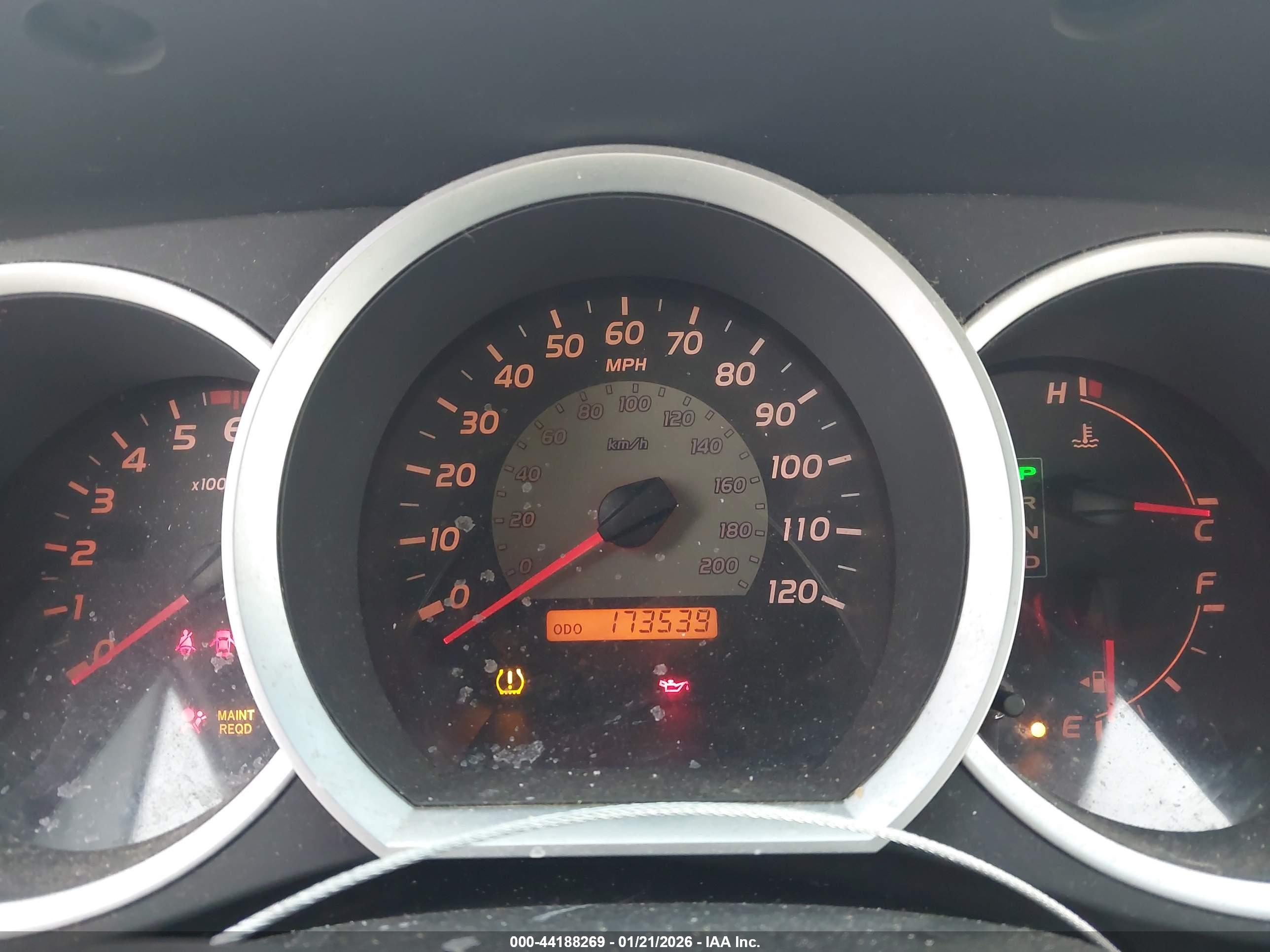 TOYOTA TACOMA image 7