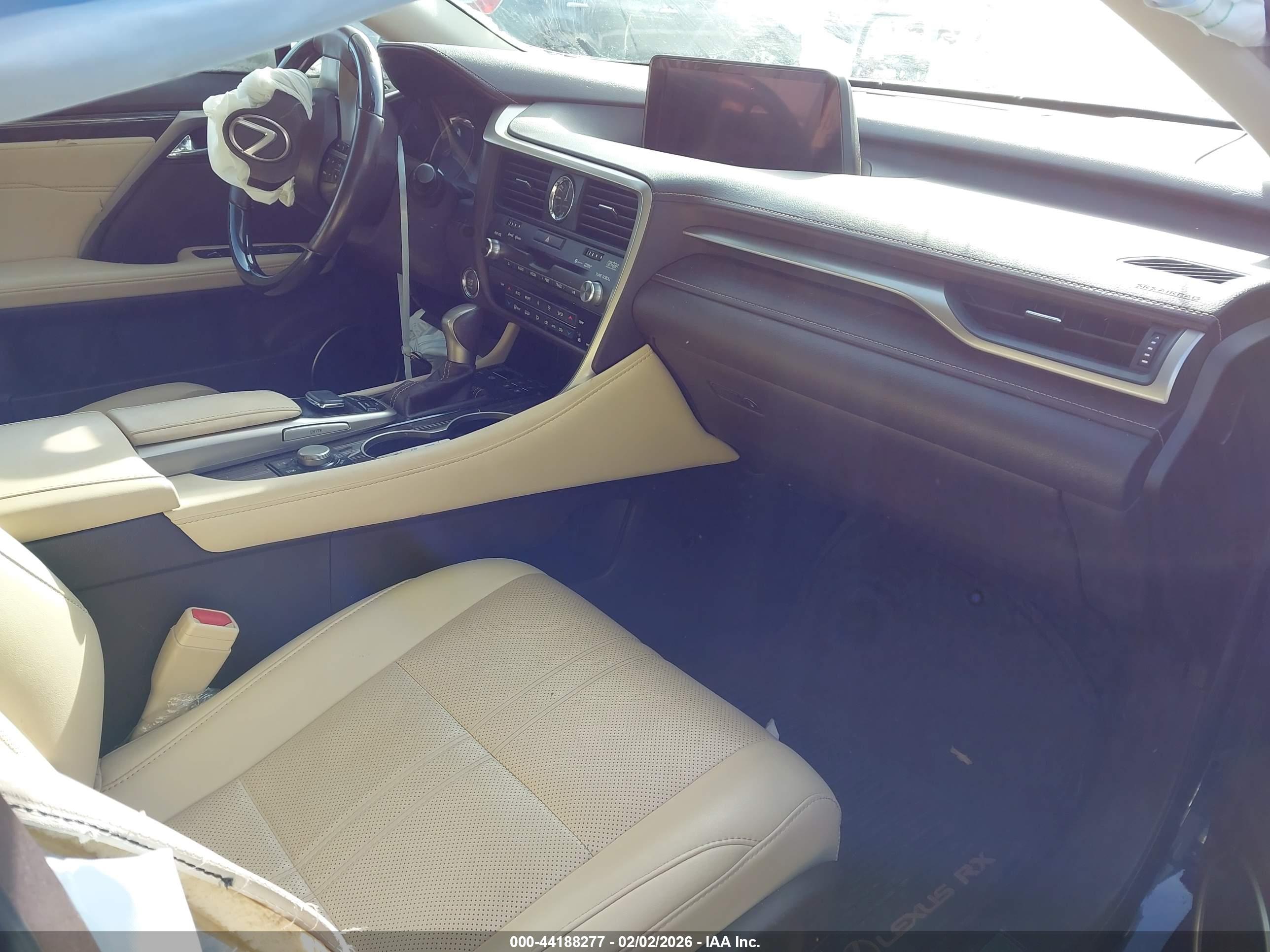 LEXUS RX image 5
