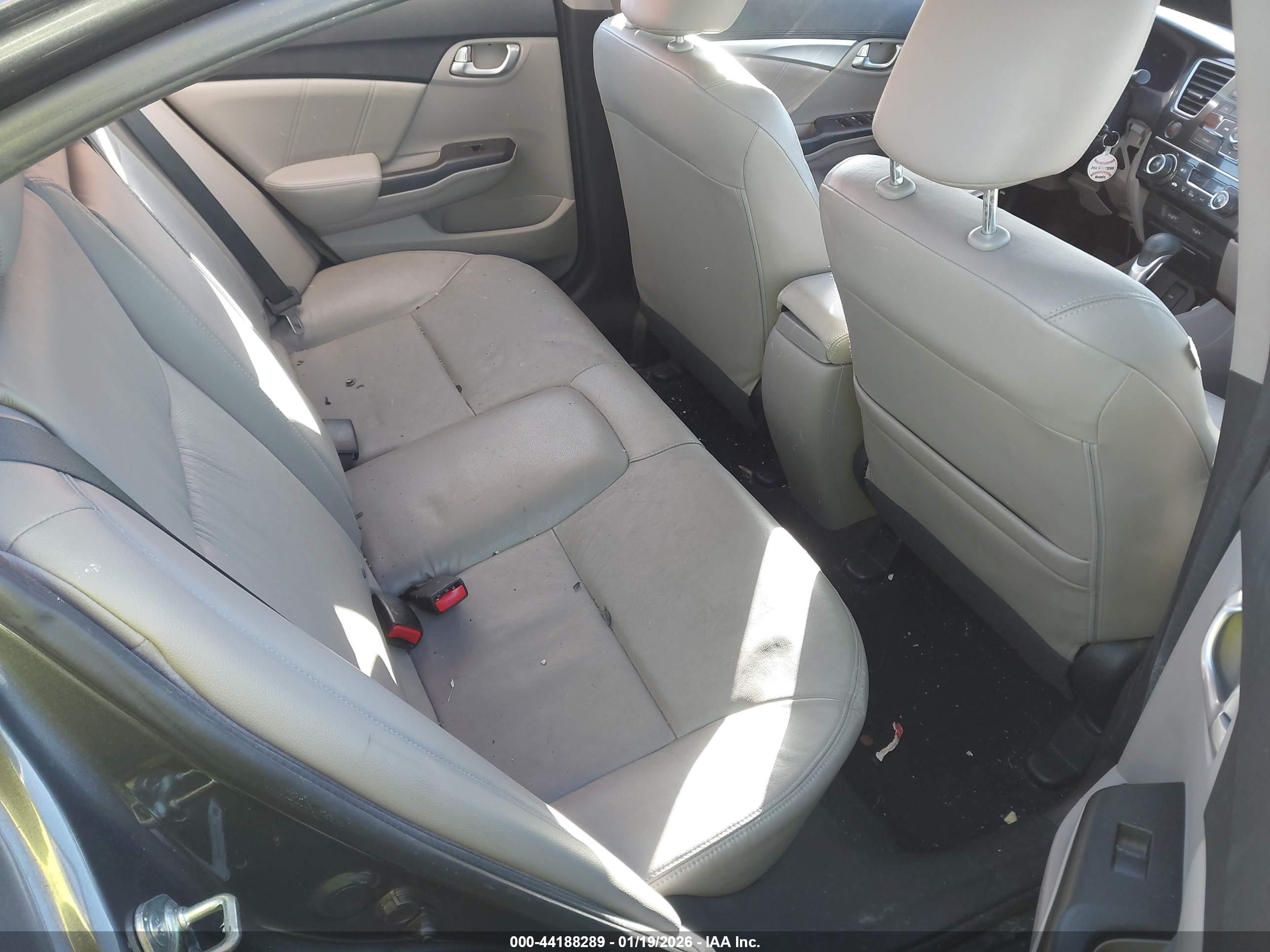 HONDA CIVIC image 8
