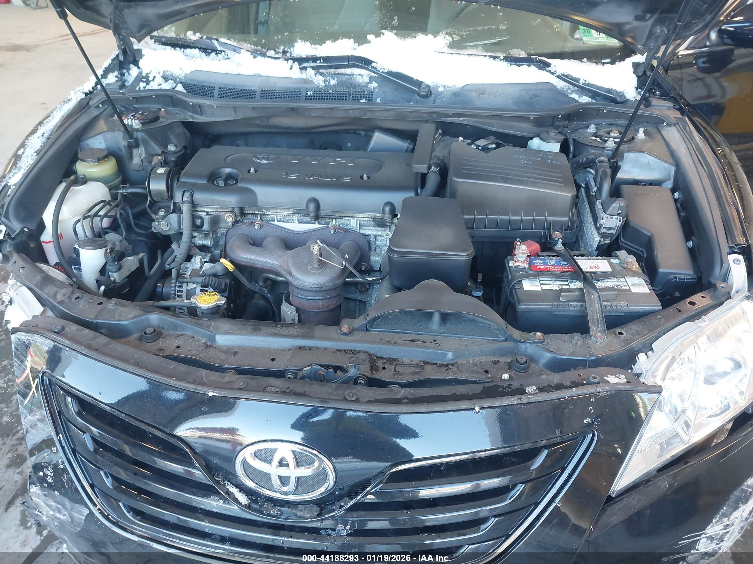 TOYOTA CAMRY image 10