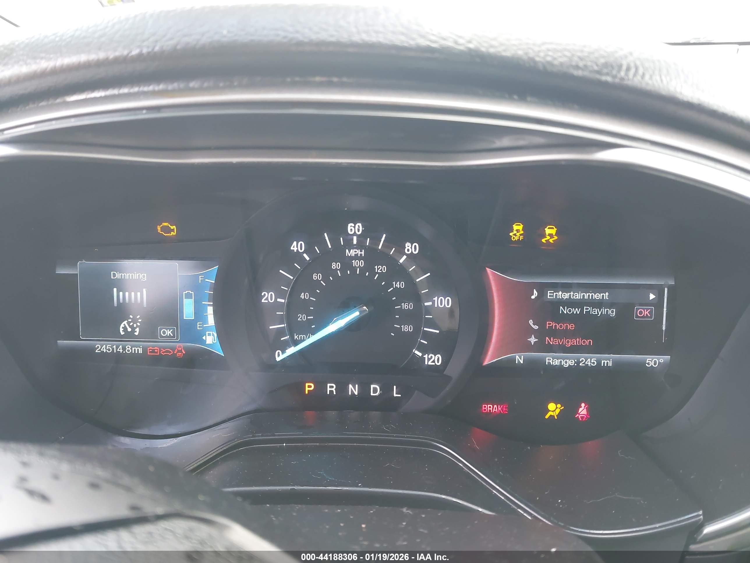 FORD FUSION image 7
