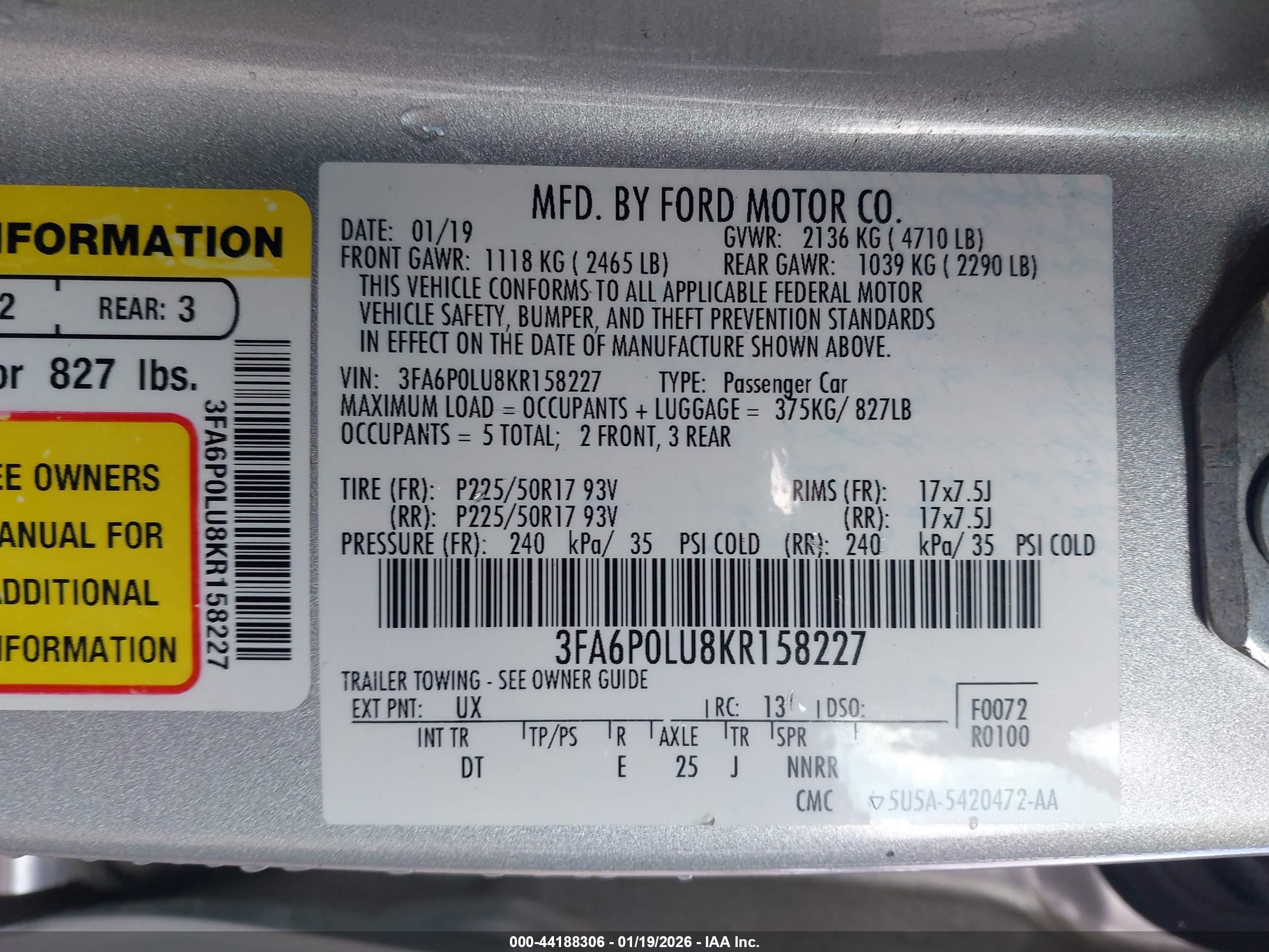 FORD FUSION image 9