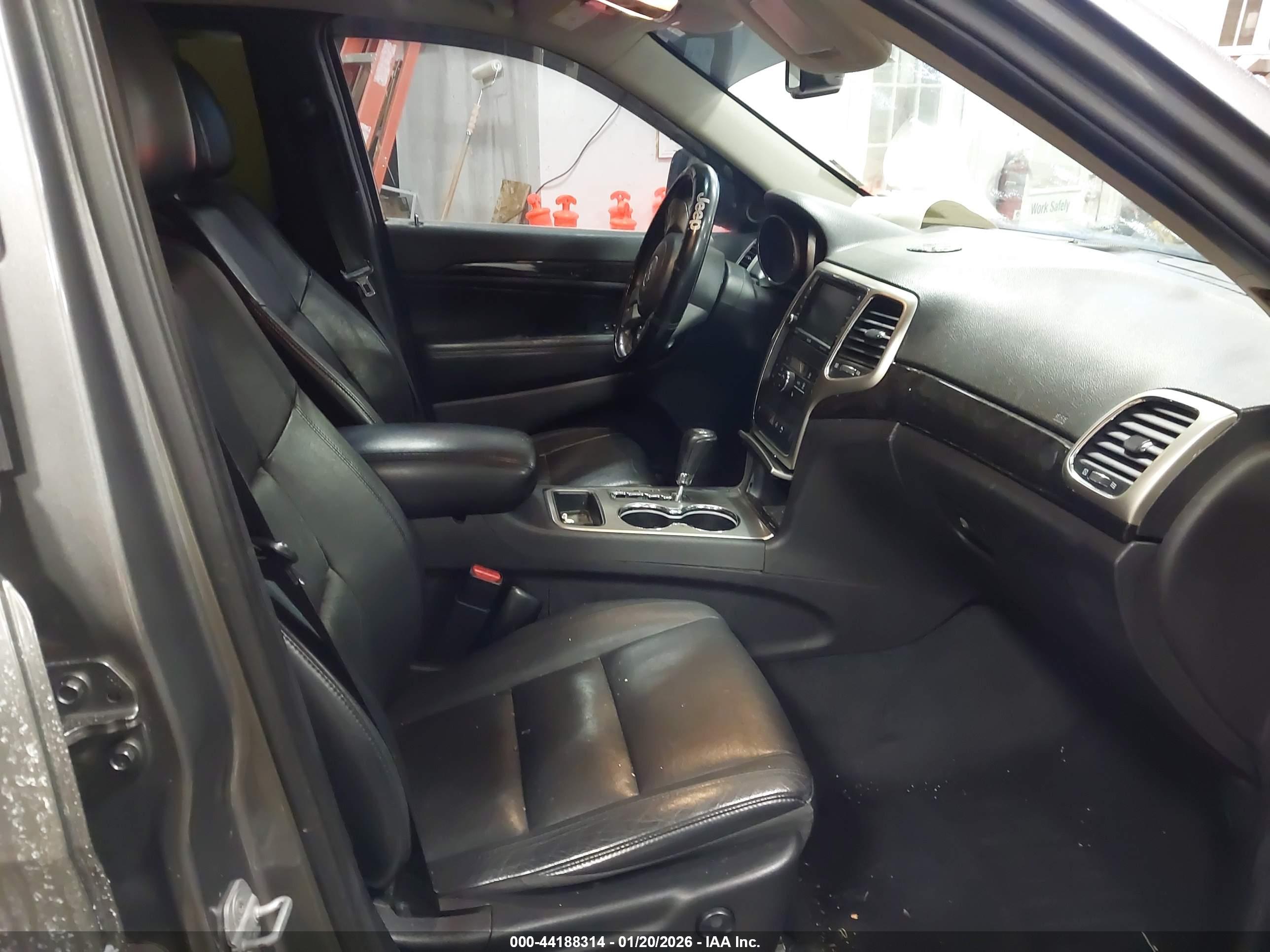 JEEP GRAND image 5