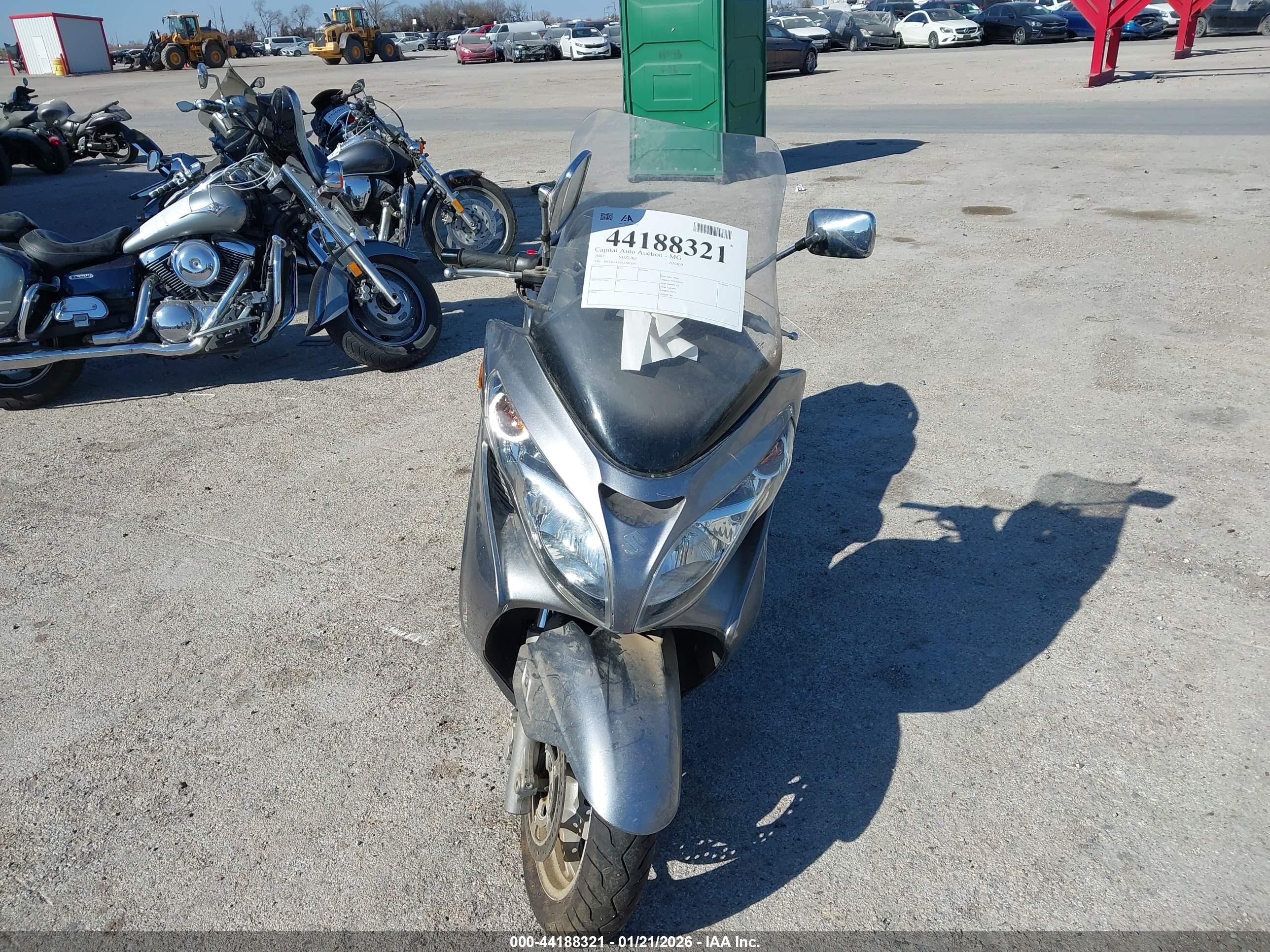 SUZUKI AN400 image 5