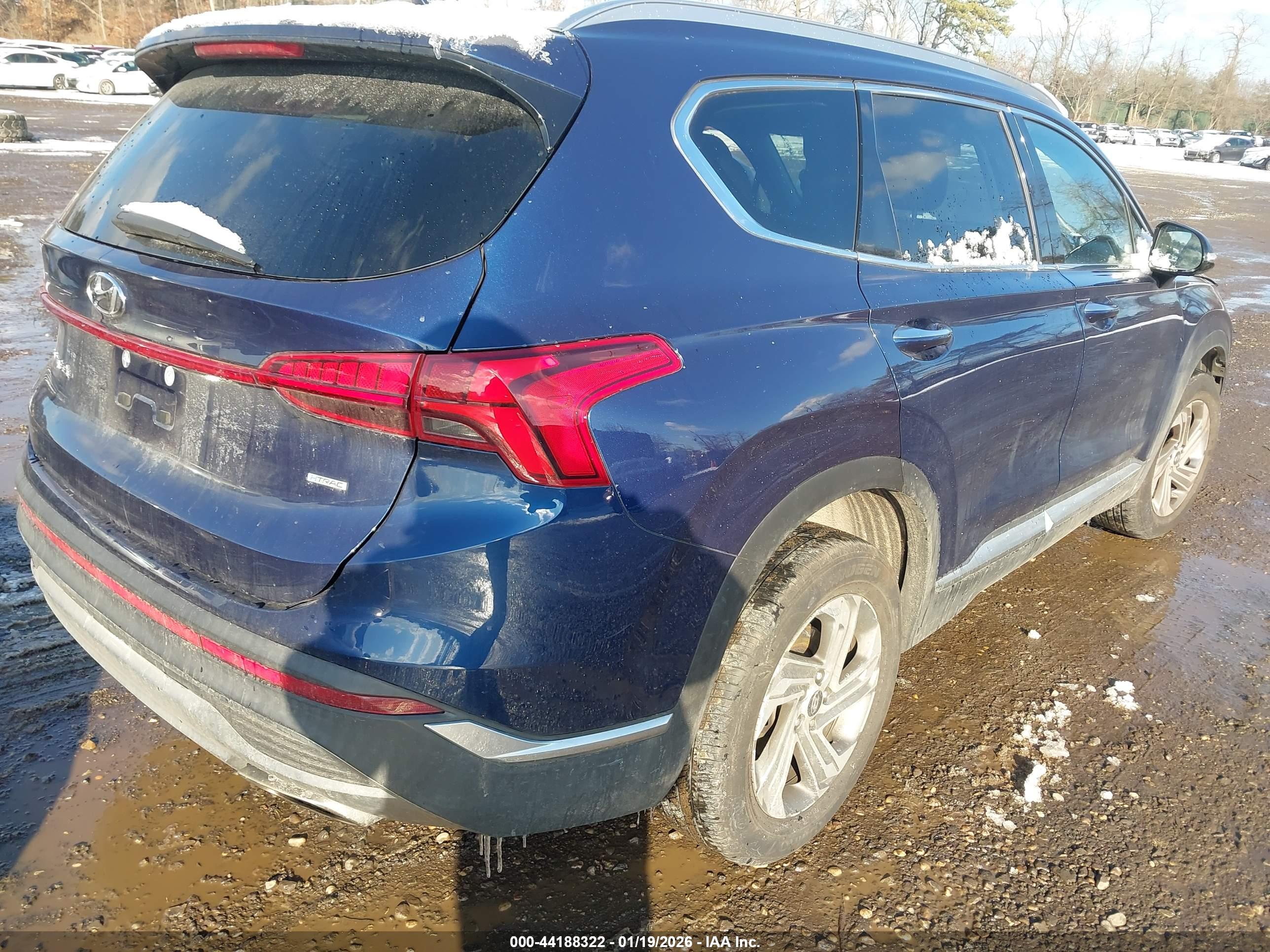 HYUNDAI SANTA image 4
