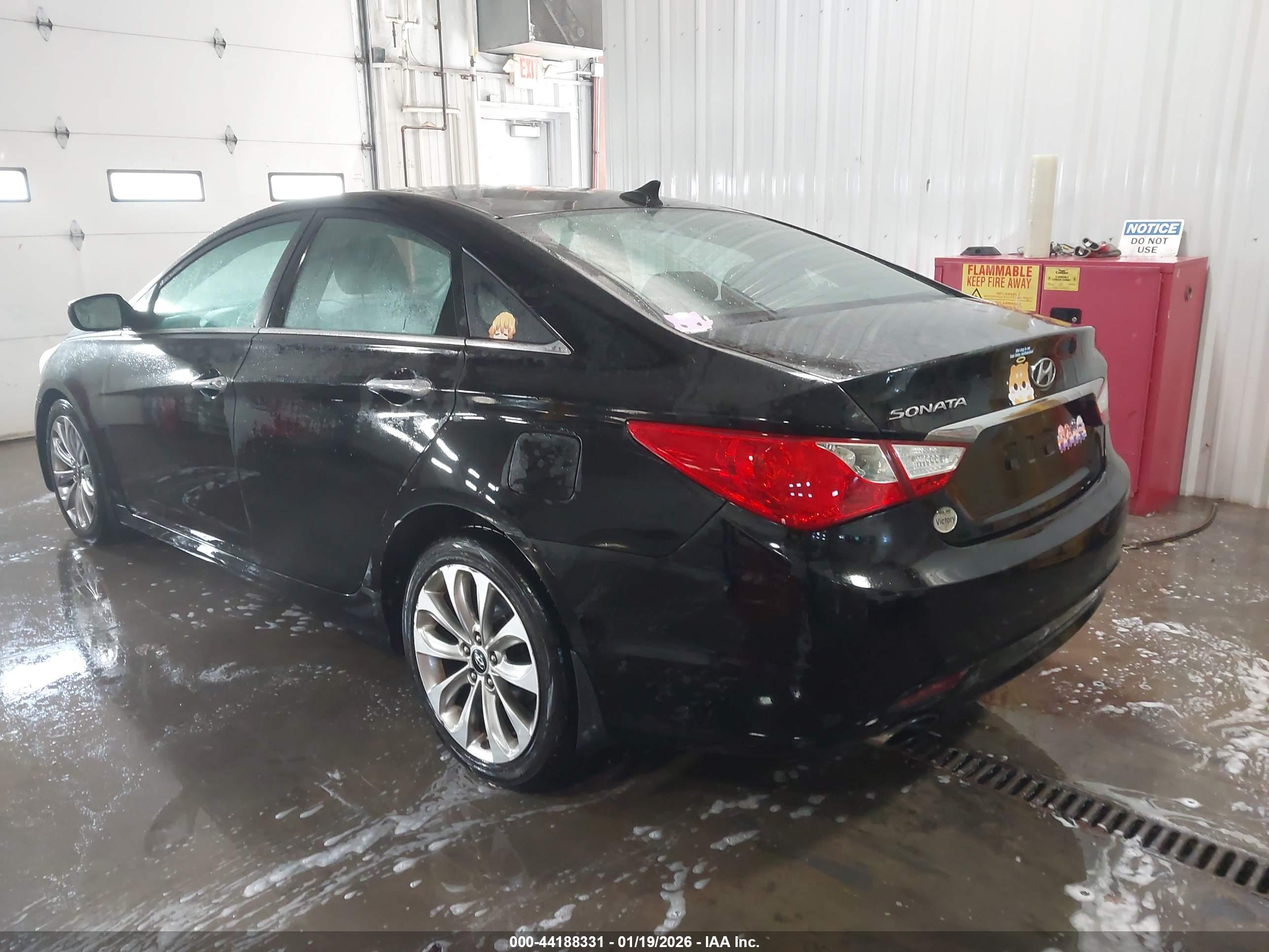 HYUNDAI SONATA image 3