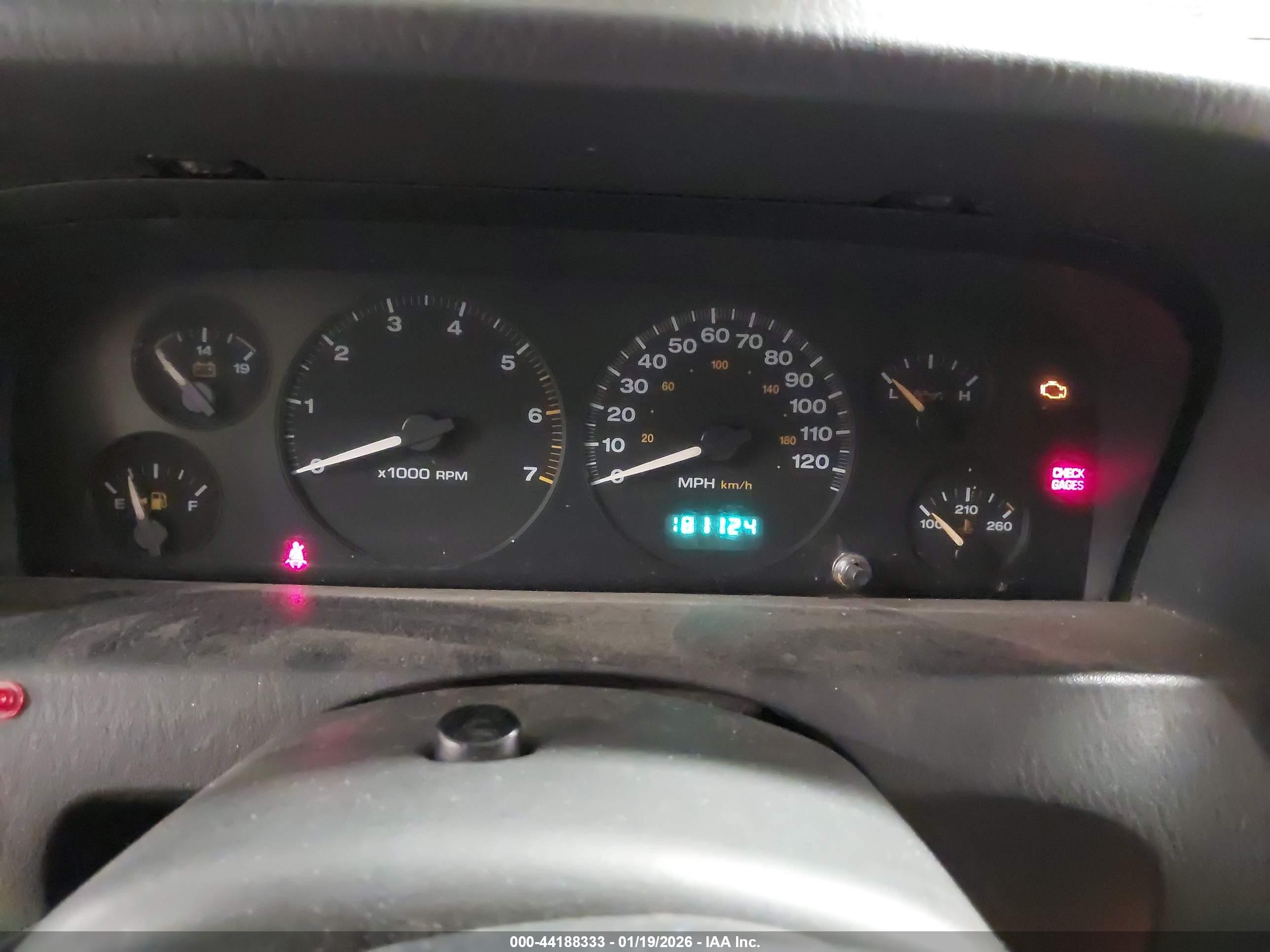 JEEP GRAND image 7