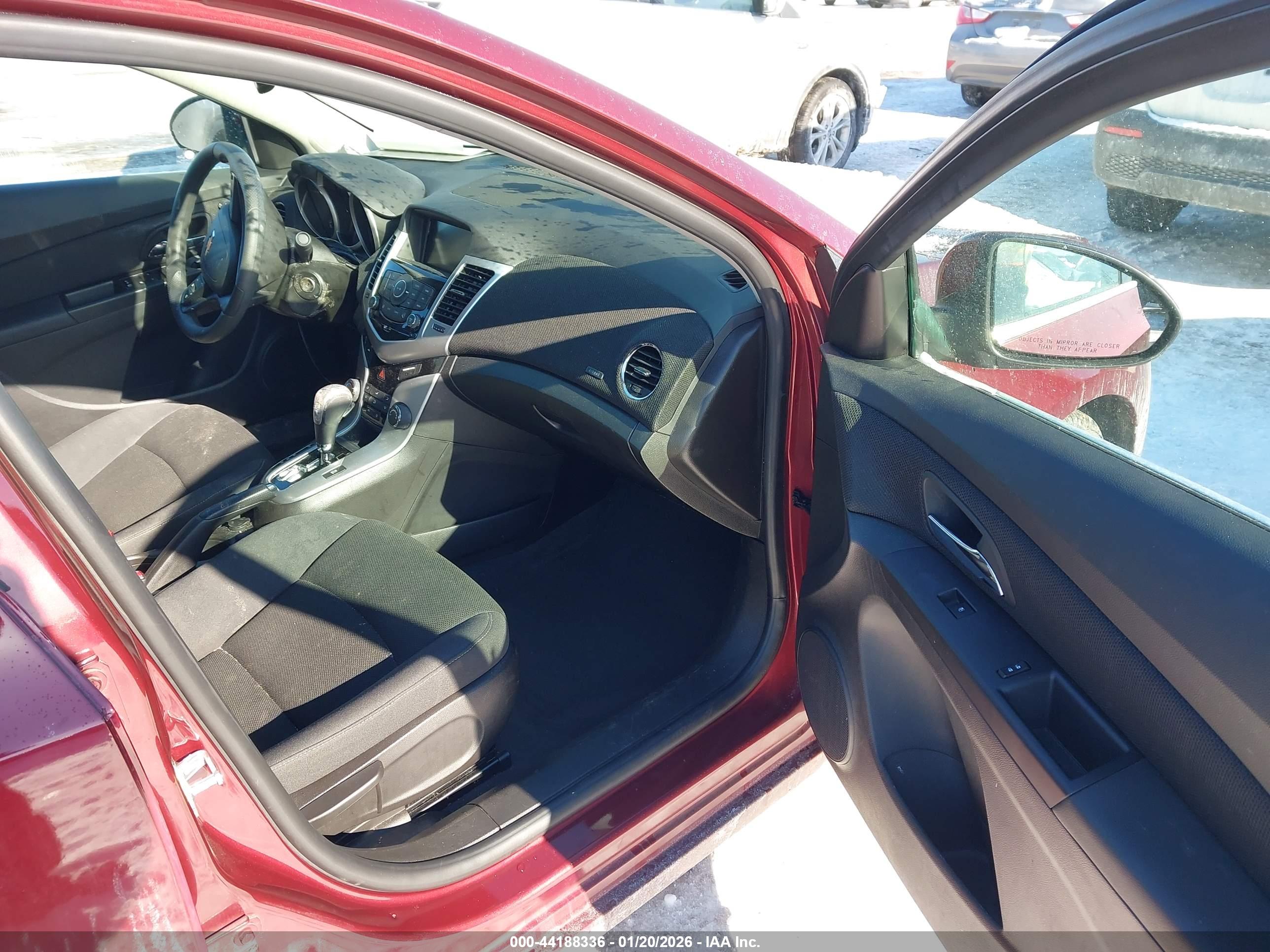 CHEVROLET CRUZE image 5