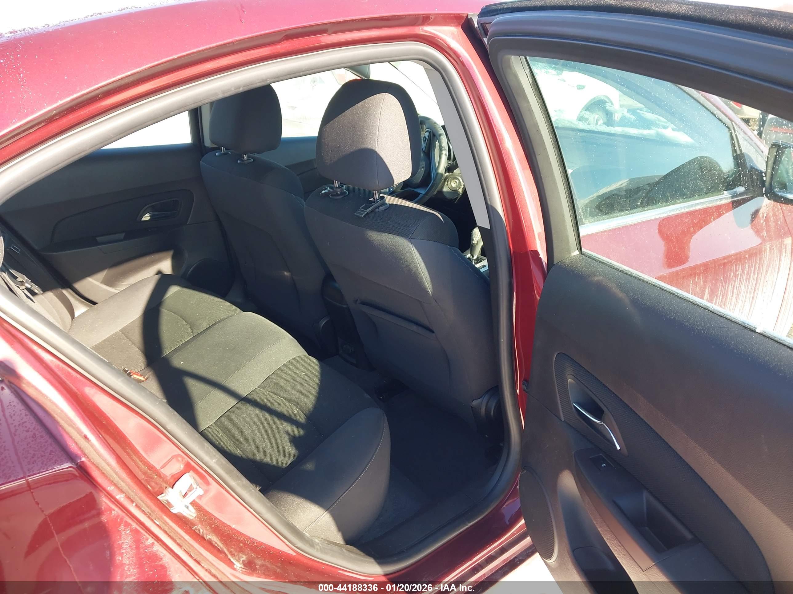 CHEVROLET CRUZE image 8