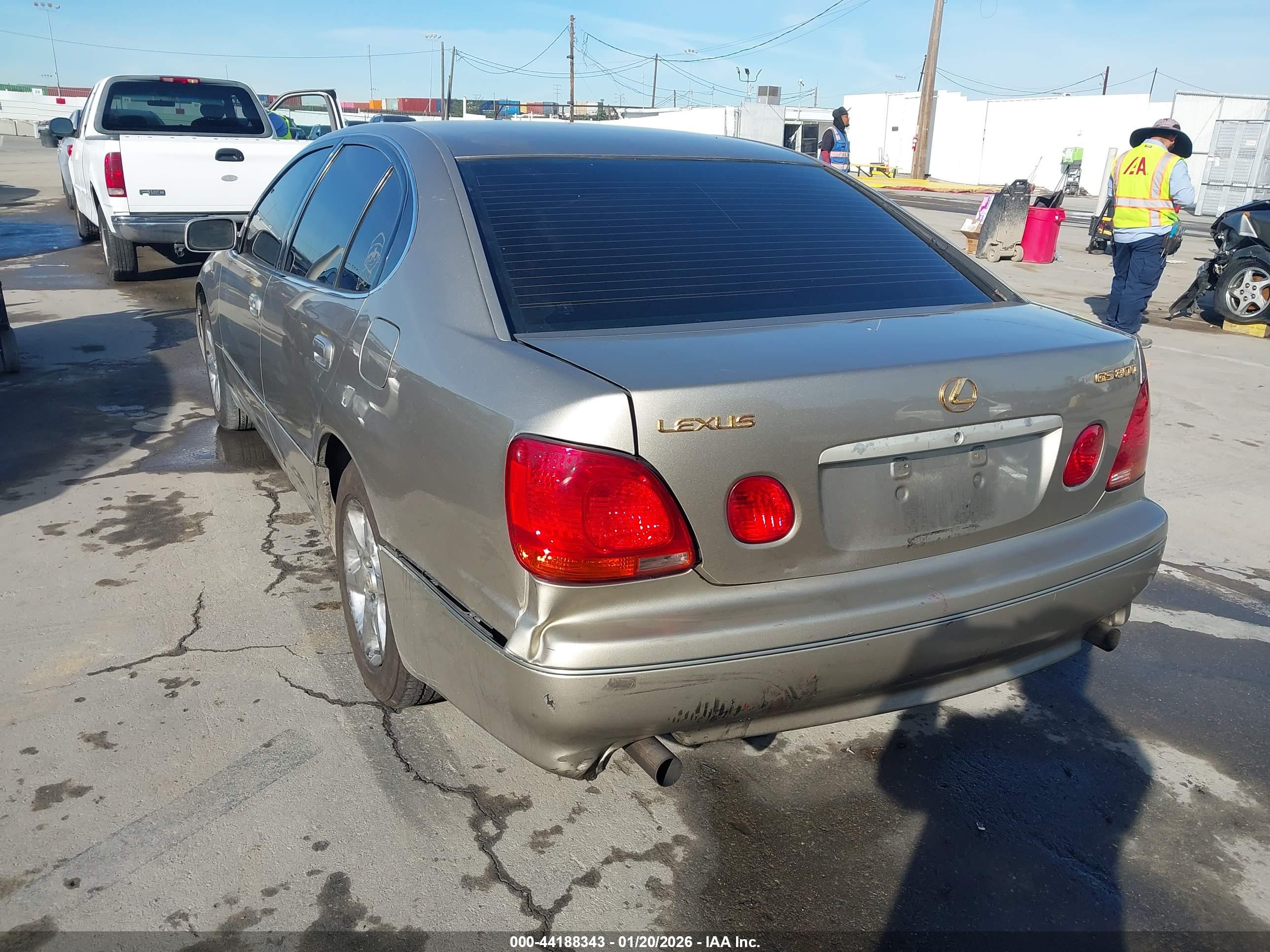 LEXUS GS image 6