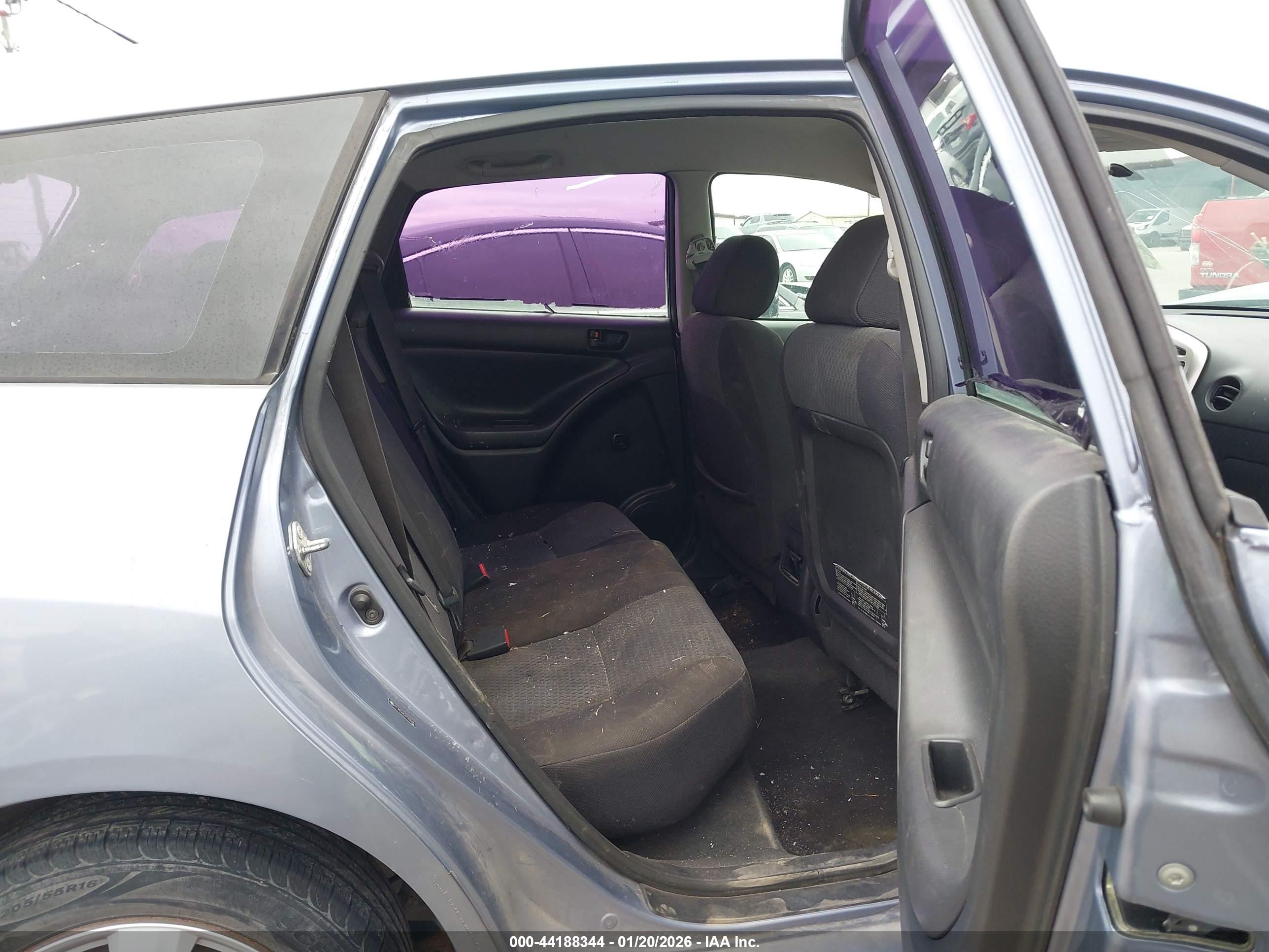 TOYOTA MATRIX image 8