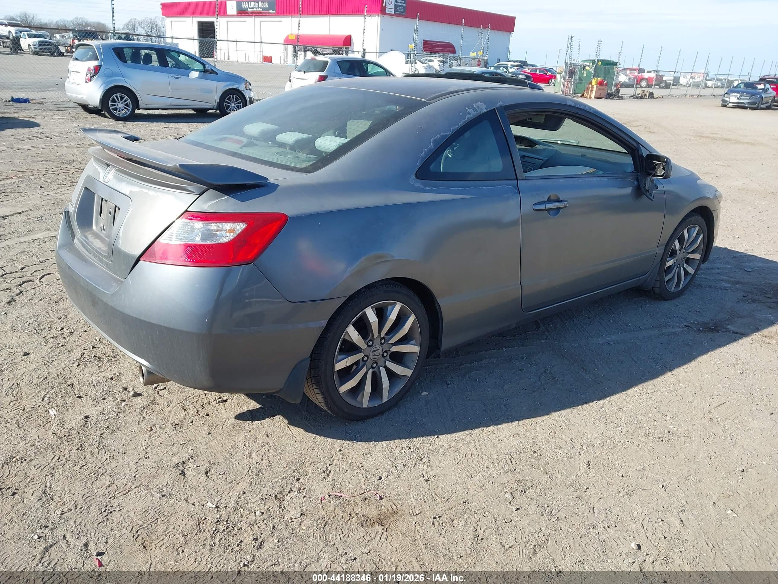 HONDA CIVIC image 4