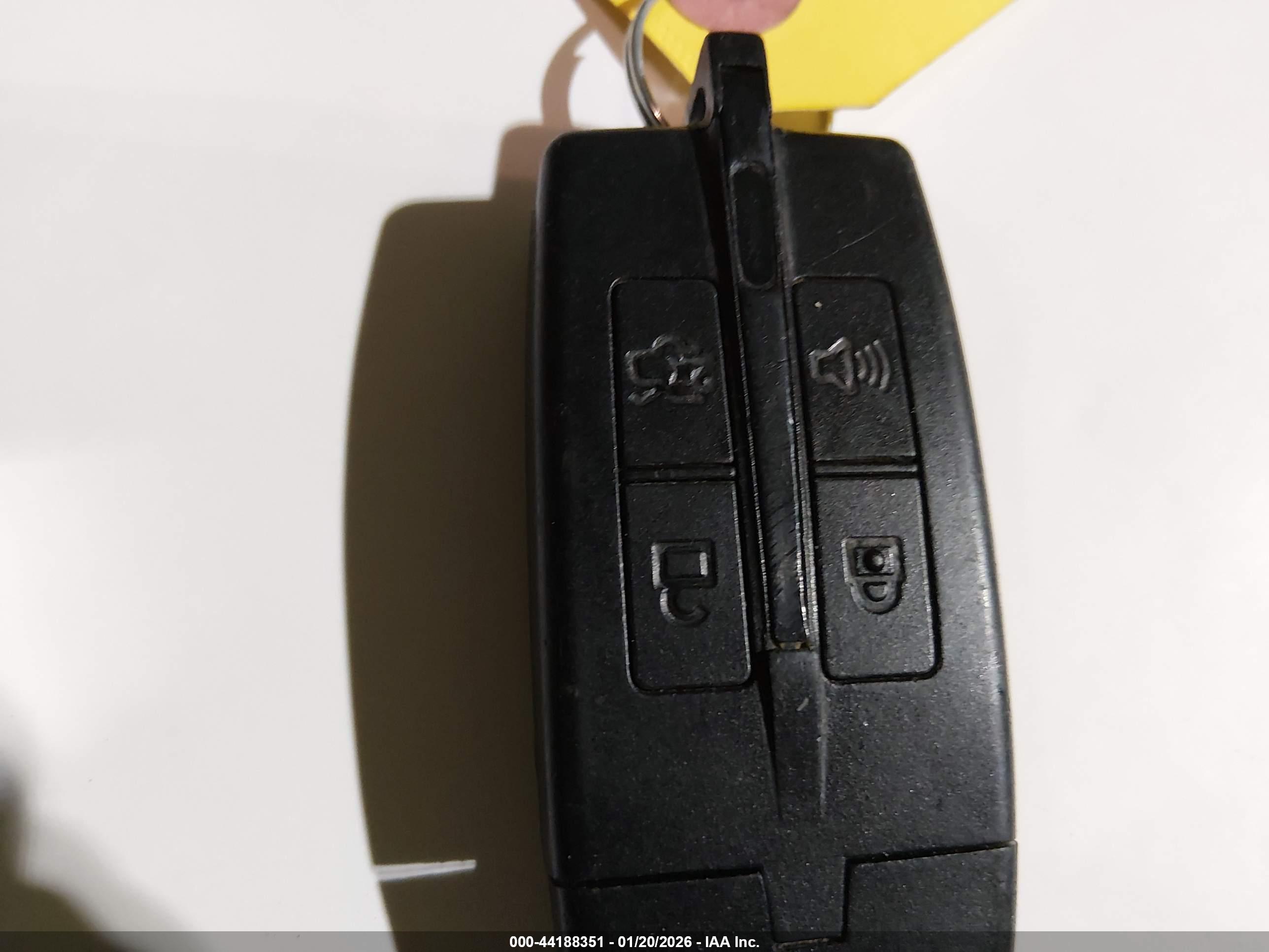 LINCOLN MKS image 11