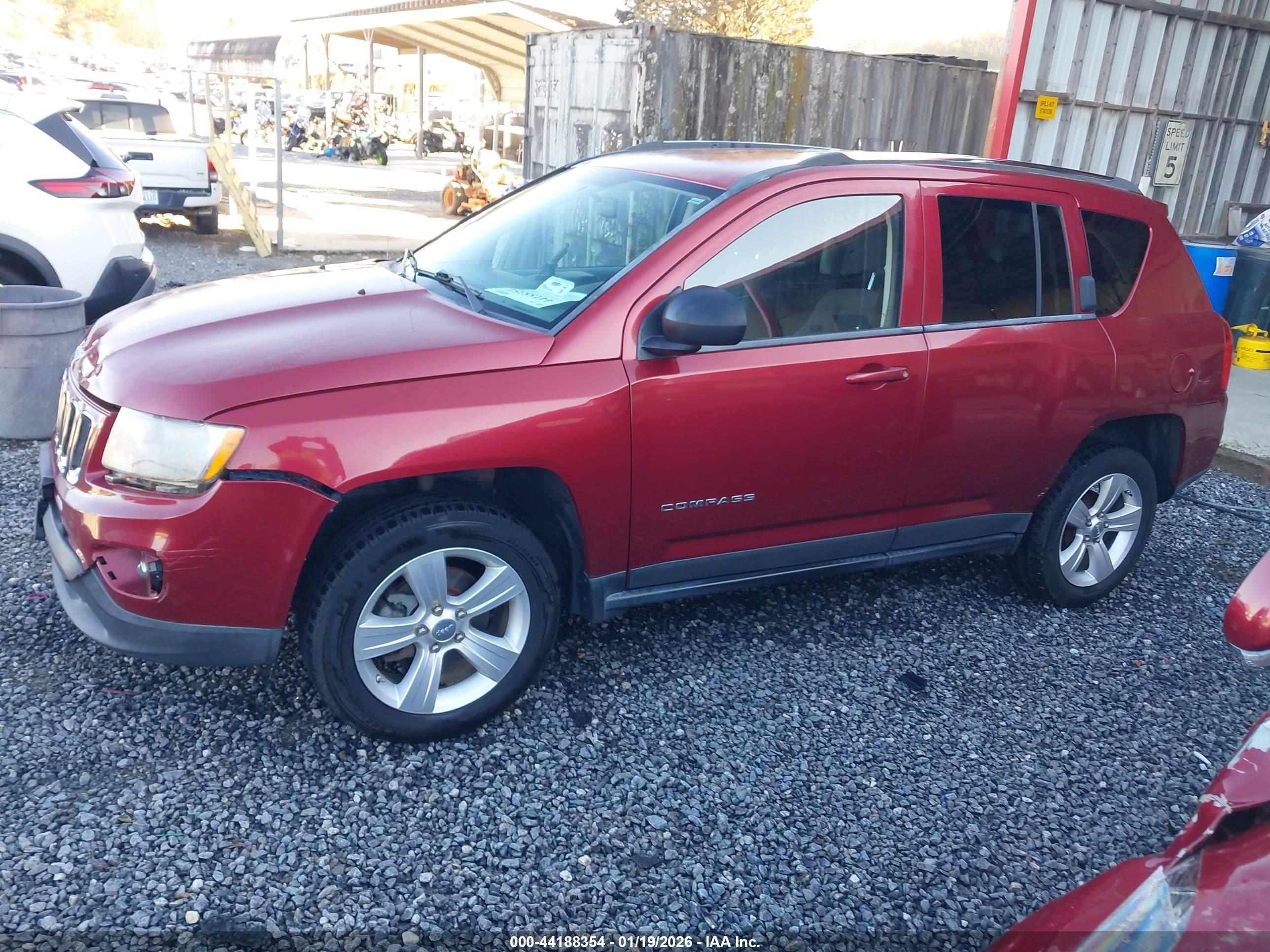 JEEP COMPASS image 2