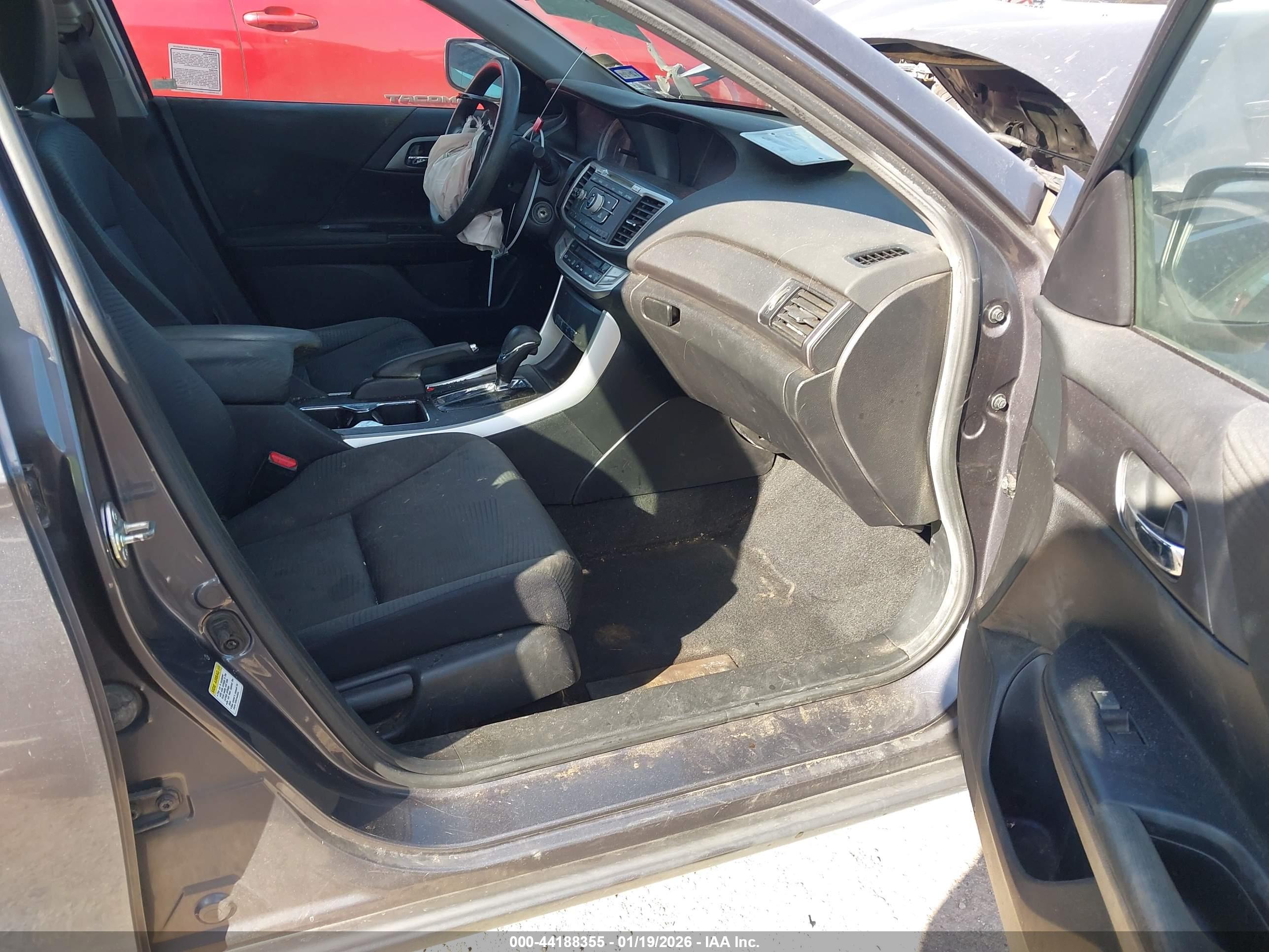 HONDA ACCORD image 5