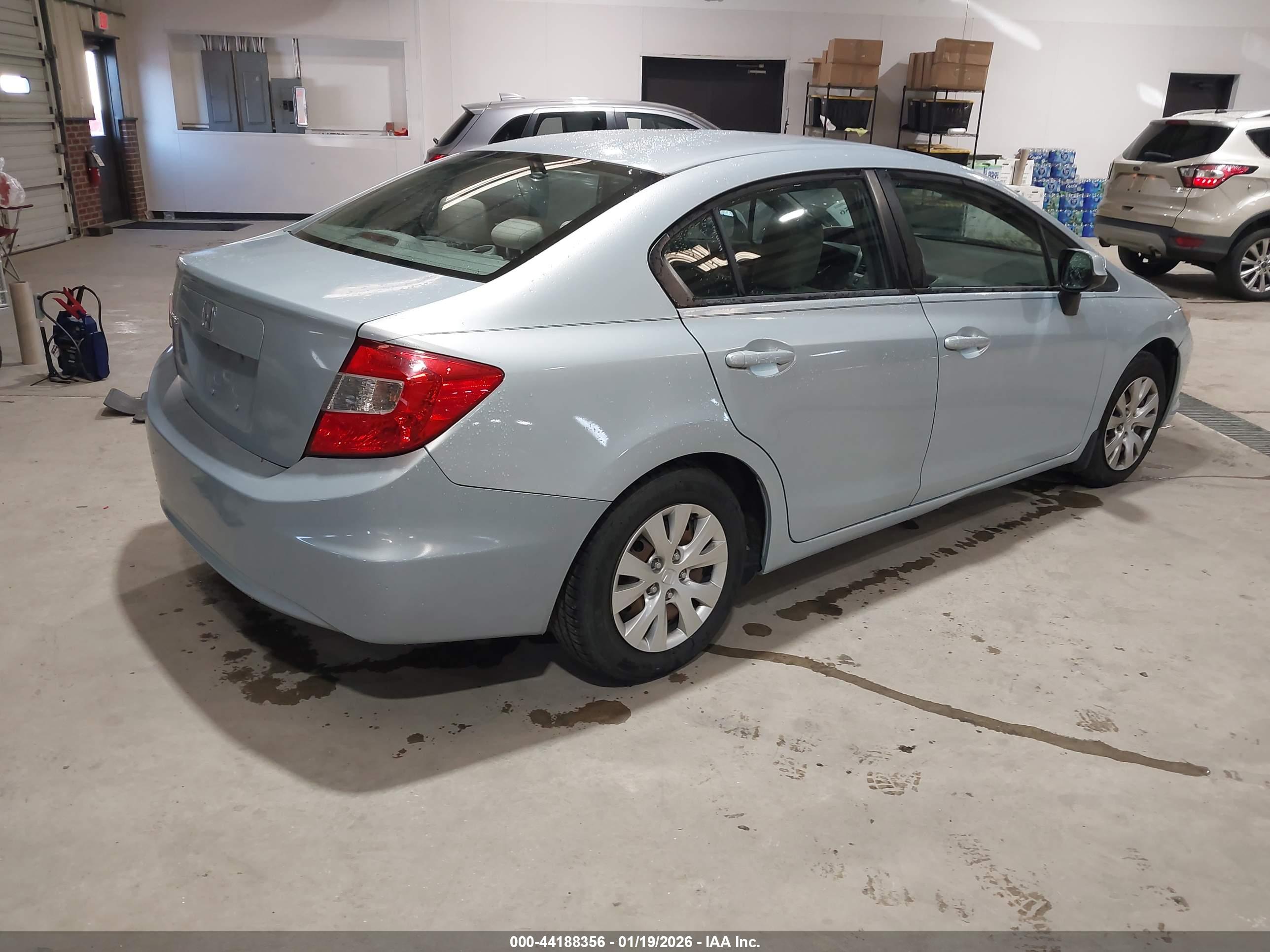 HONDA CIVIC image 4