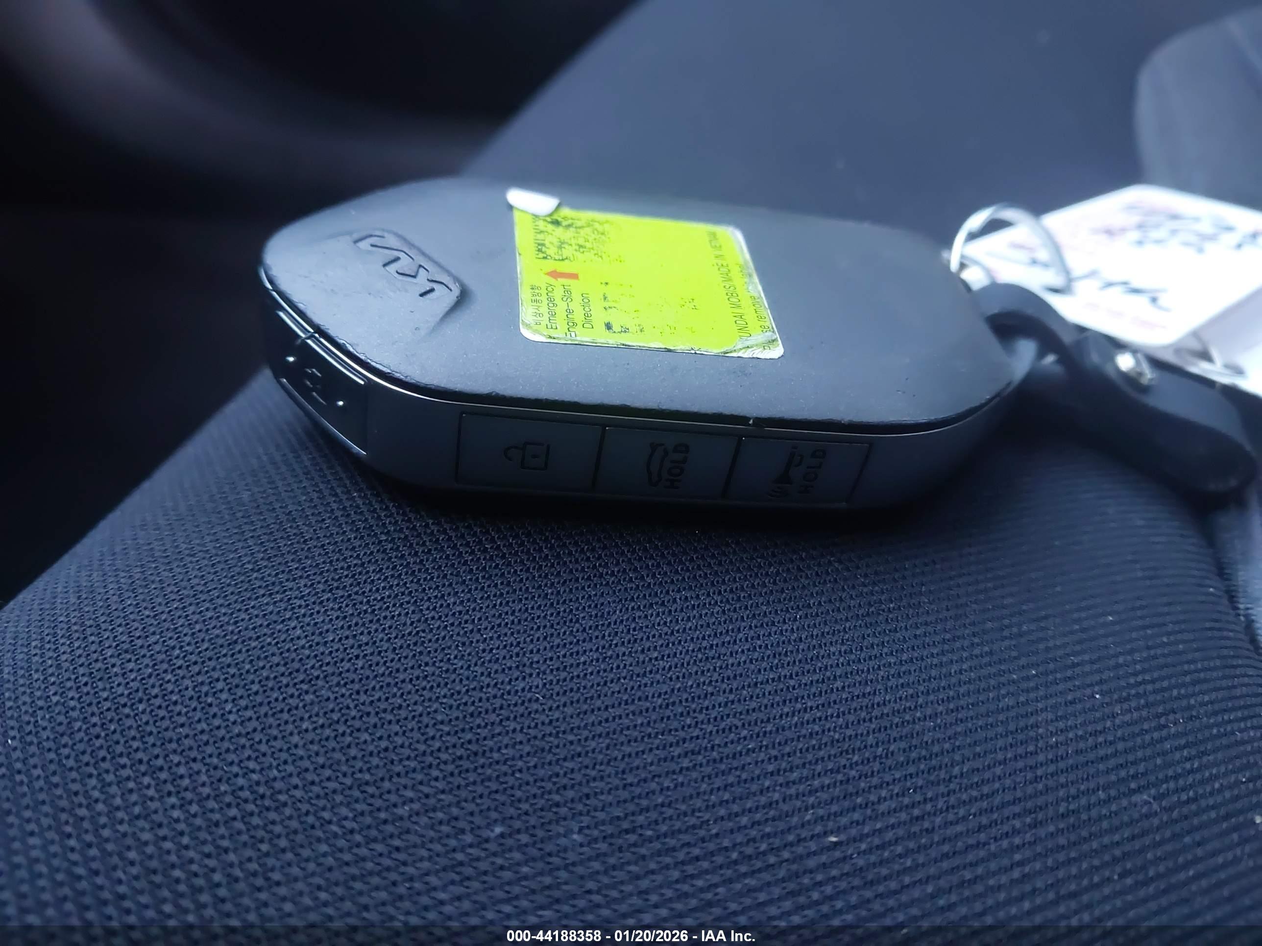 KIA K5 image 11