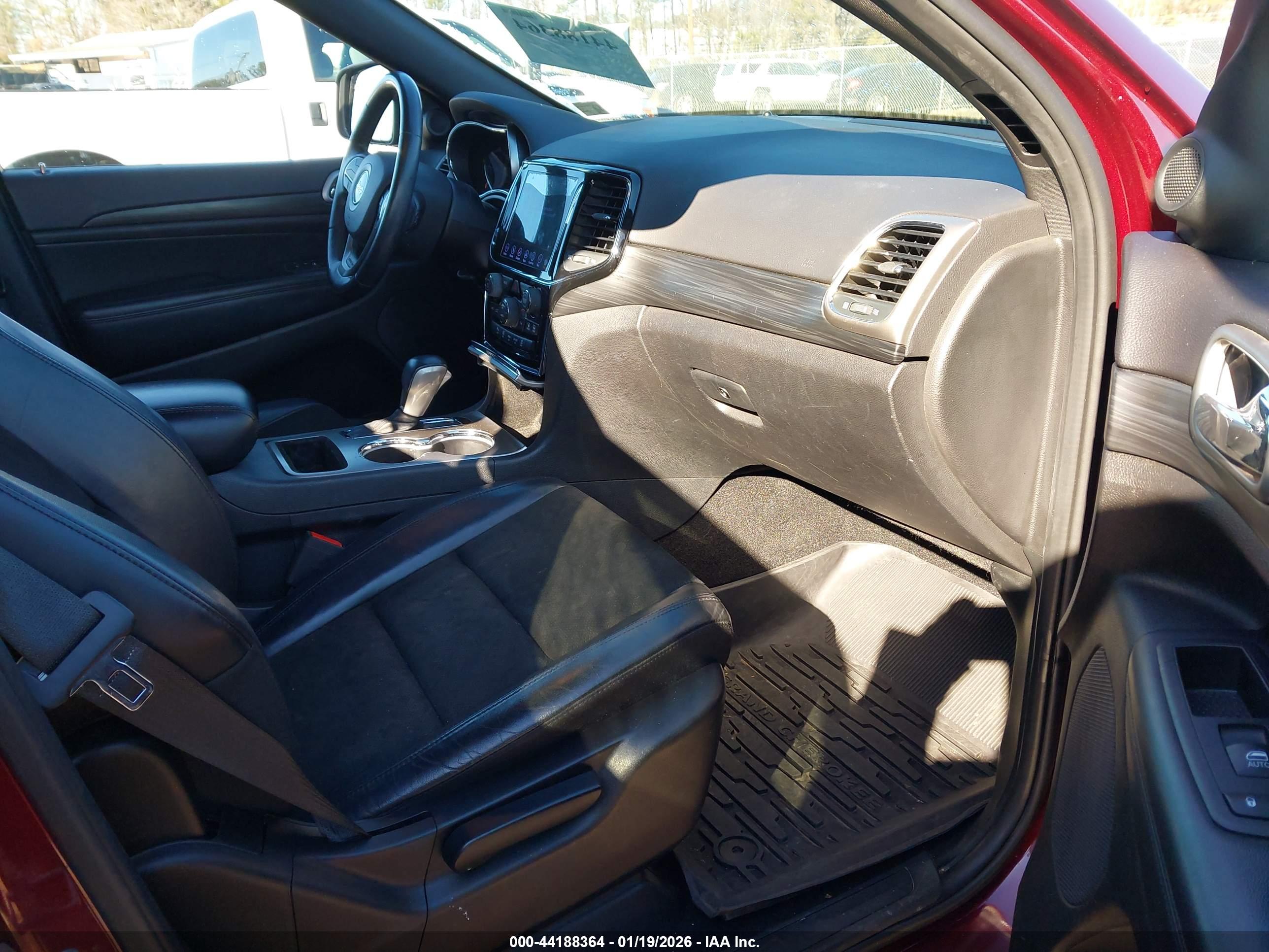 JEEP GRAND image 5