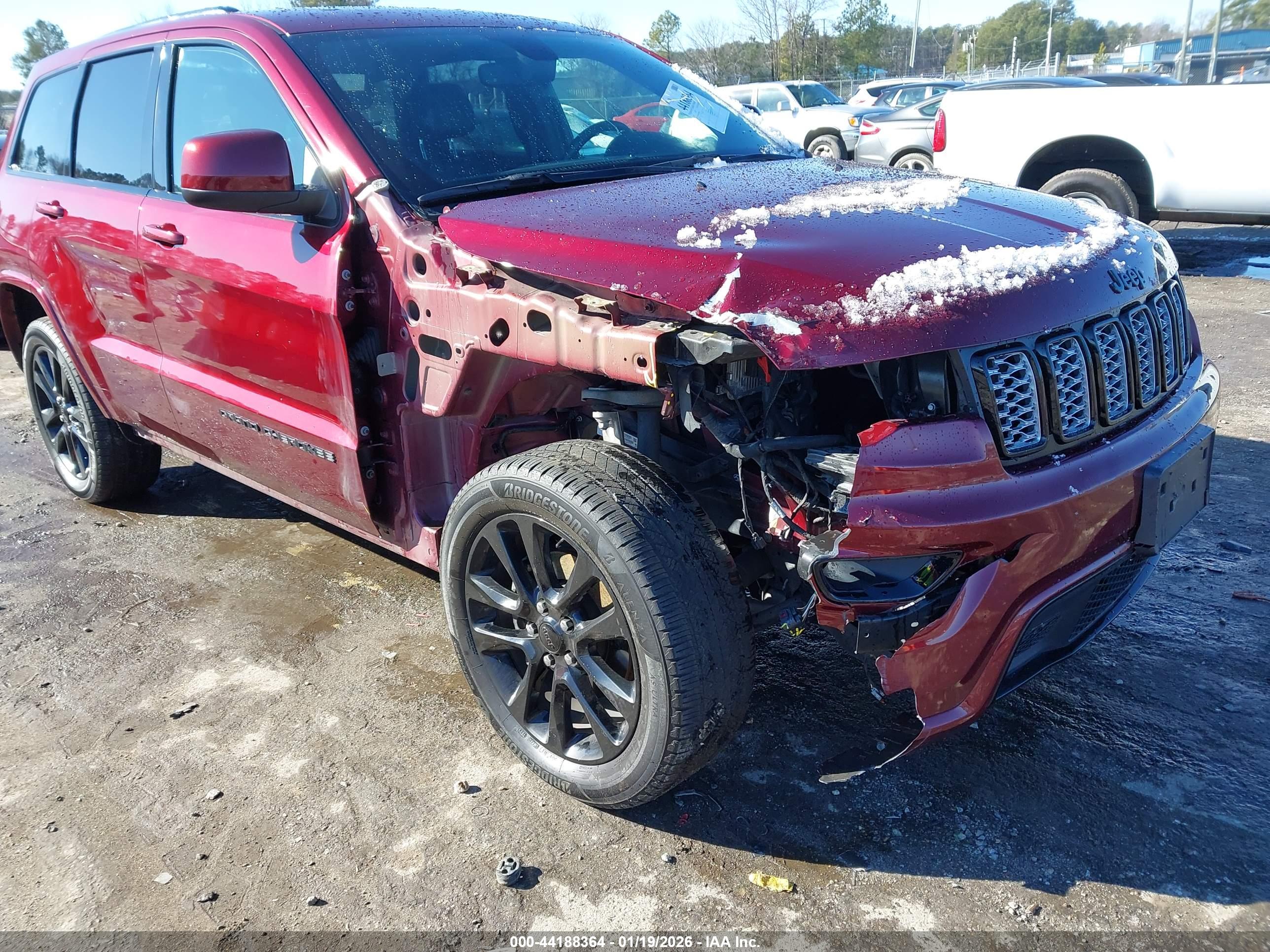 JEEP GRAND image 6