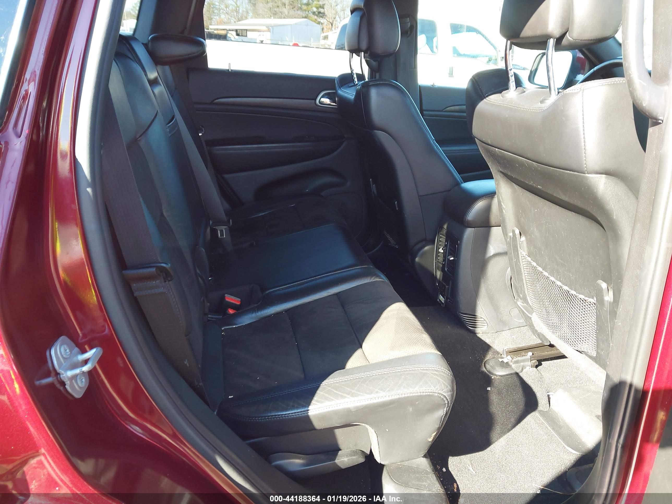 JEEP GRAND image 8